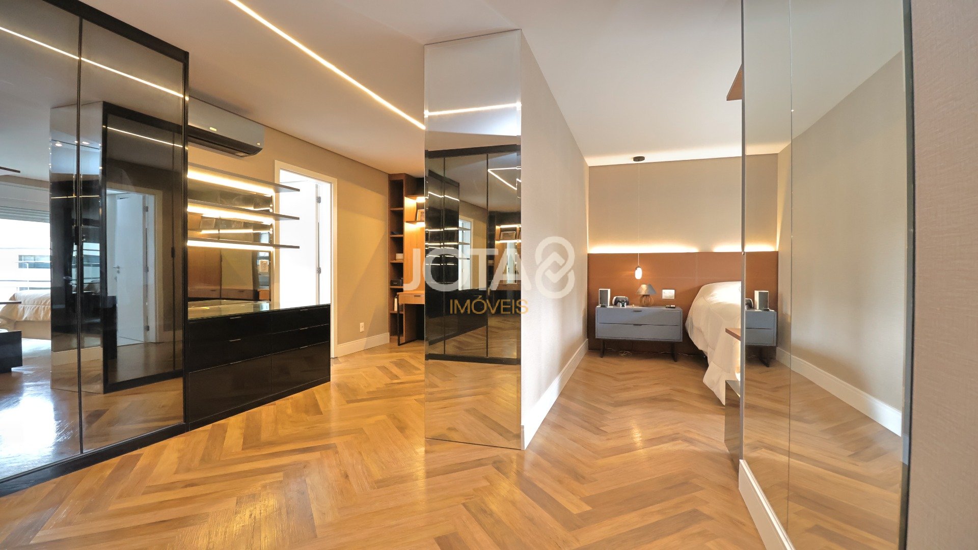 PRIMEIRA LOCAÇÃO - APARTAMENTO MOBILIADO COM 4 SUÍTES NO ECOVILLE!
