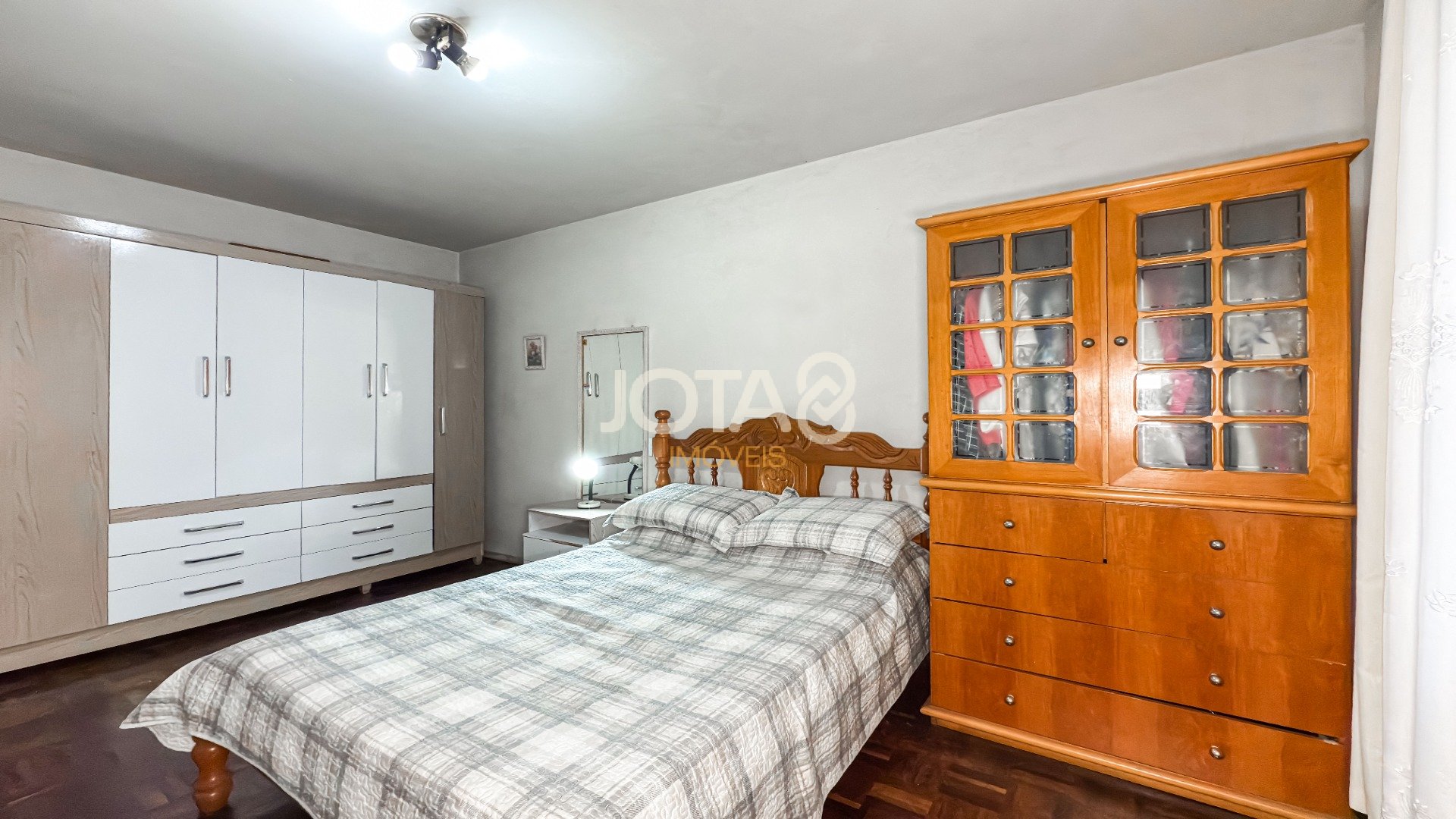 APARTAMENTO COM 3 DORMITÓRIOS E 1 VAGA NO BIGORRILHO