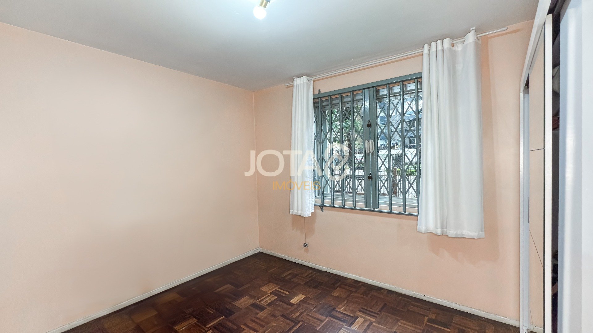 APARTAMENTO COM 3 DORMITÓRIOS E 1 VAGA NO BIGORRILHO