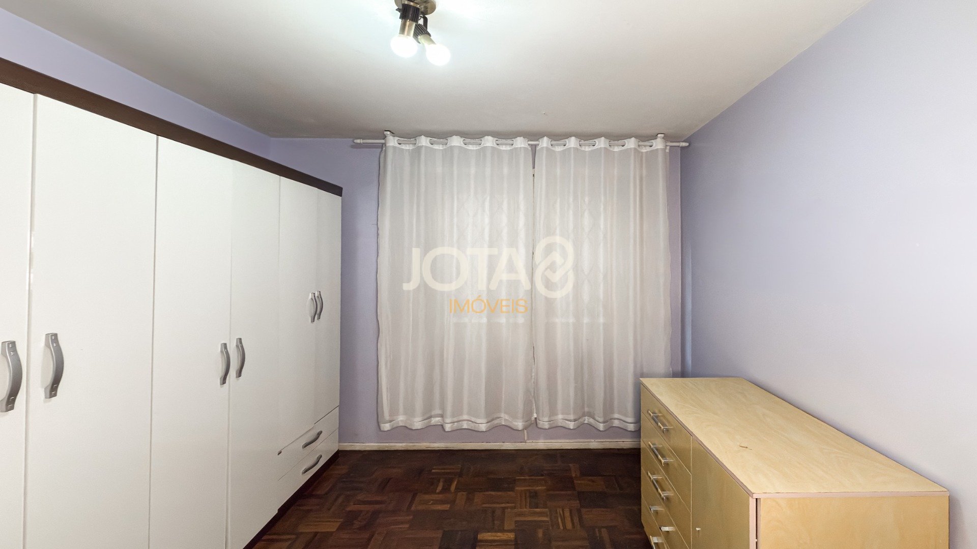 APARTAMENTO COM 3 DORMITÓRIOS E 1 VAGA NO BIGORRILHO