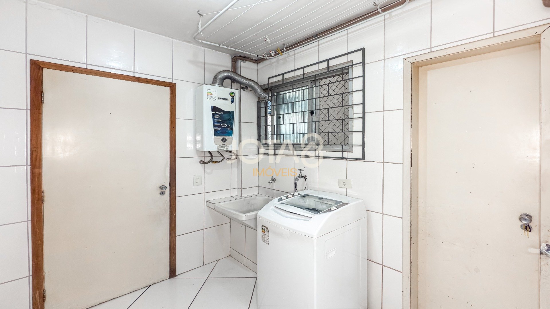 APARTAMENTO COM 3 DORMITÓRIOS E 1 VAGA NO BIGORRILHO