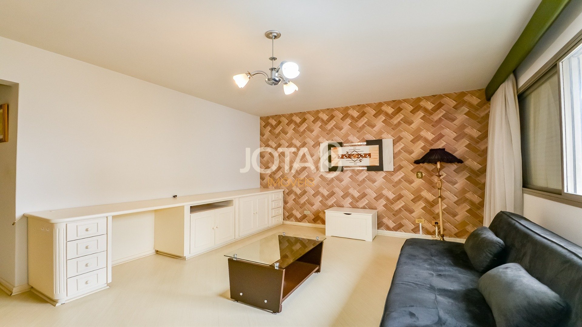 APARTAMENTO 3 QUARTOS AO LADO DA PRAÇA DO JAPÃO!