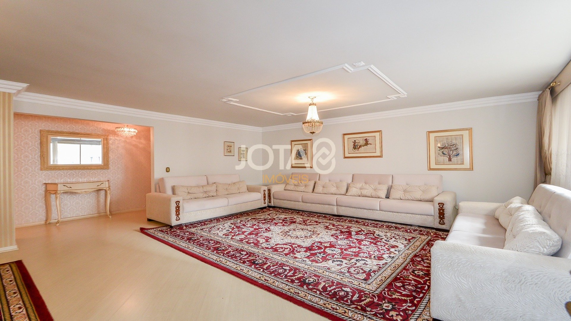 APARTAMENTO 3 QUARTOS AO LADO DA PRAÇA DO JAPÃO!