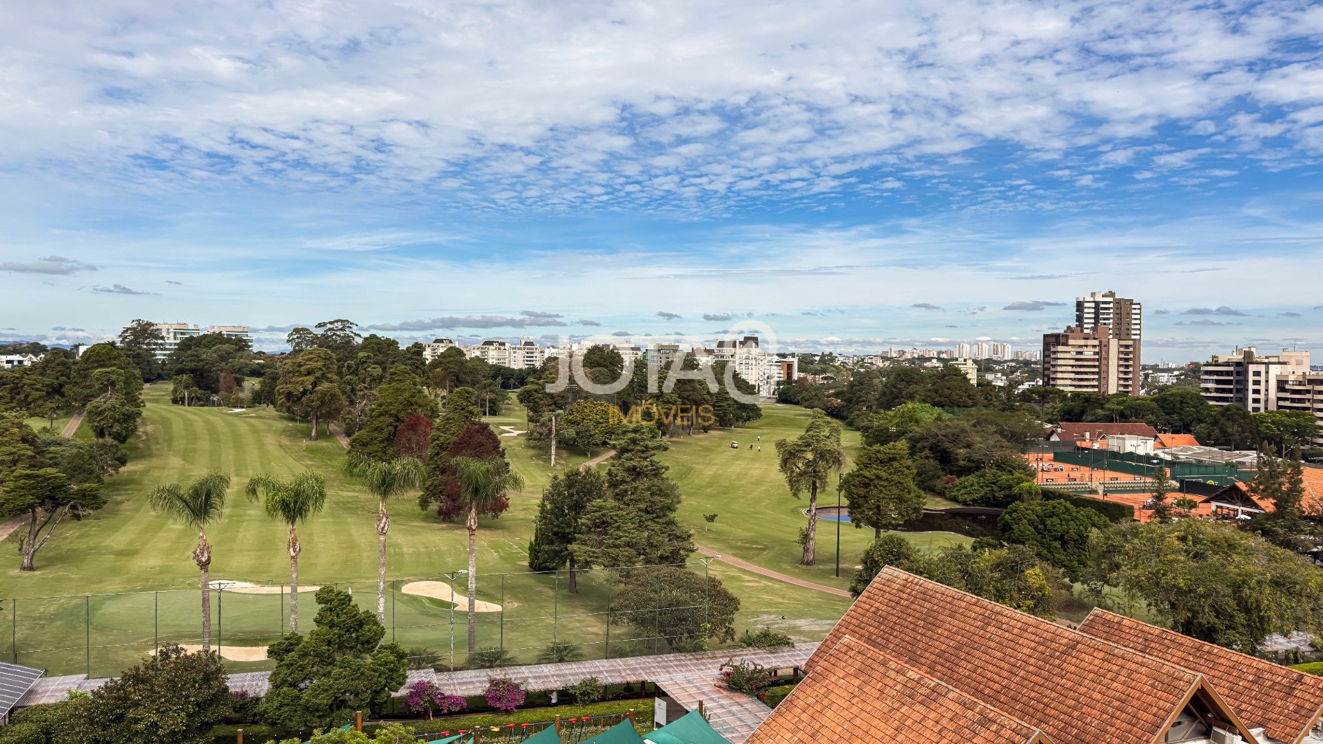 APARTAMENTO COM VISTA PARA GRACIOSA COUNTRY CLUBE!