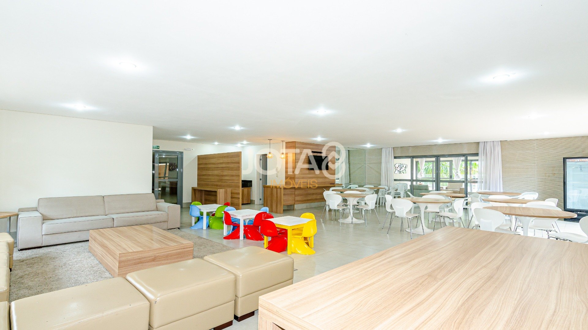 APARTAMENTO COM 3 SUÍTES E 2 VAGAS FACE NORTE