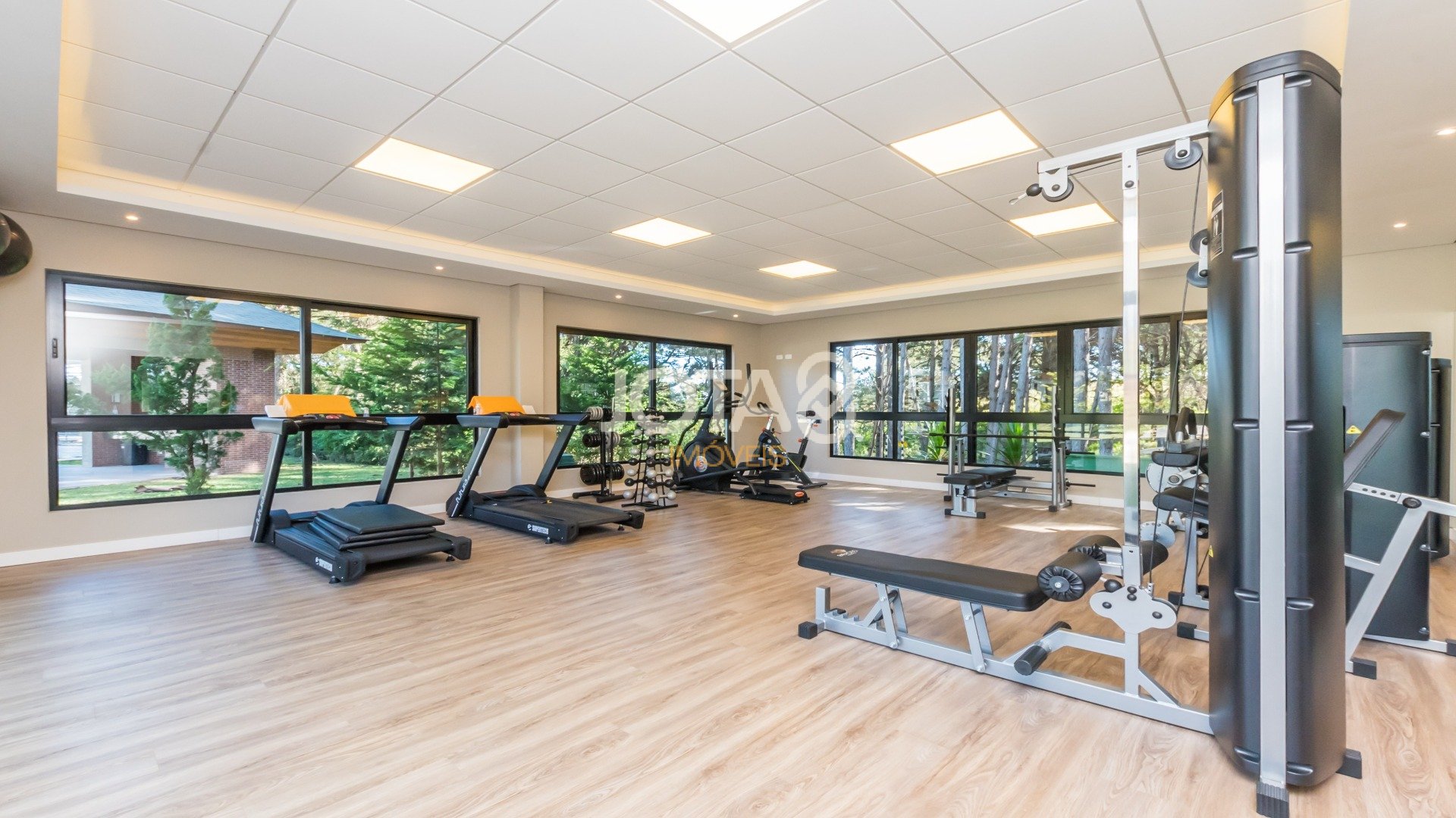 TERRENO COM 888 M² NO CONDOMÍNIO PARADISO RESIDENCIAL