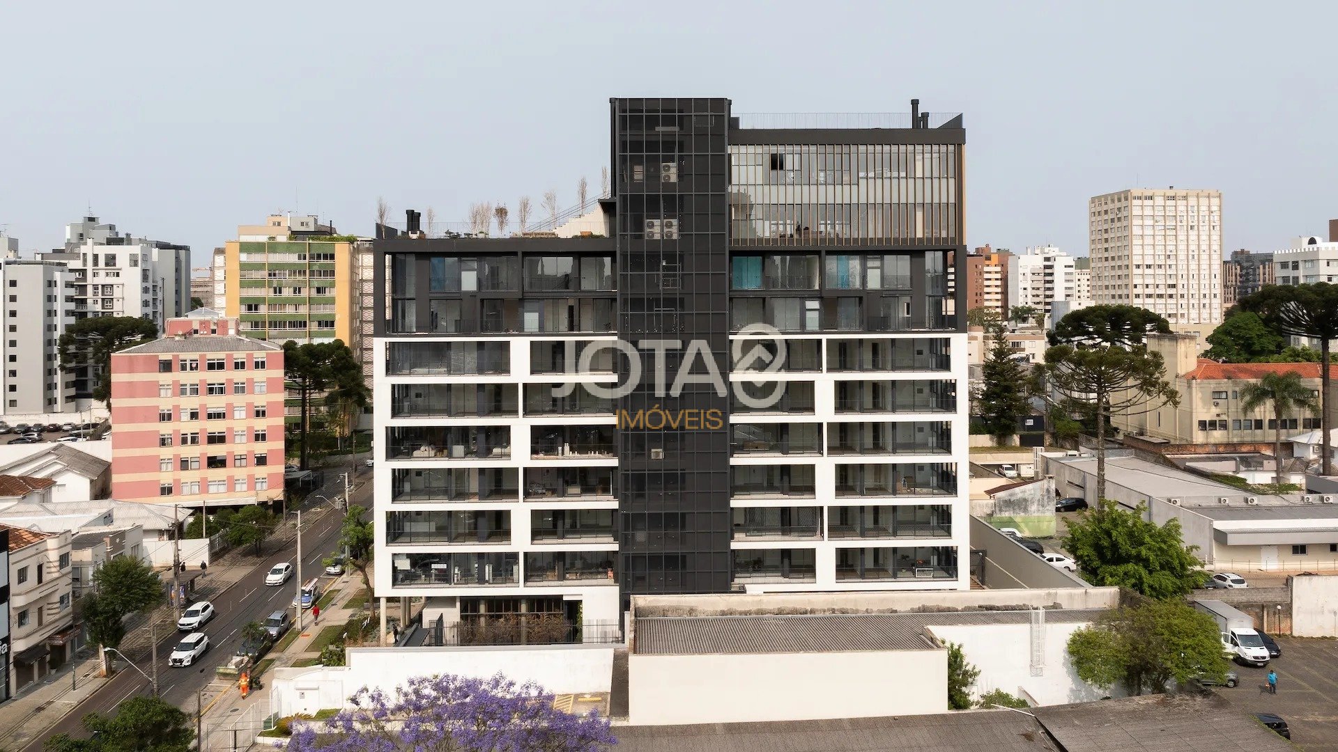 APARTAMENTO NO VAZ BATEL !