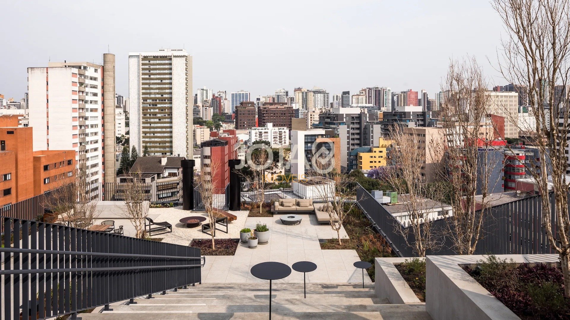 APARTAMENTO NO VAZ BATEL !