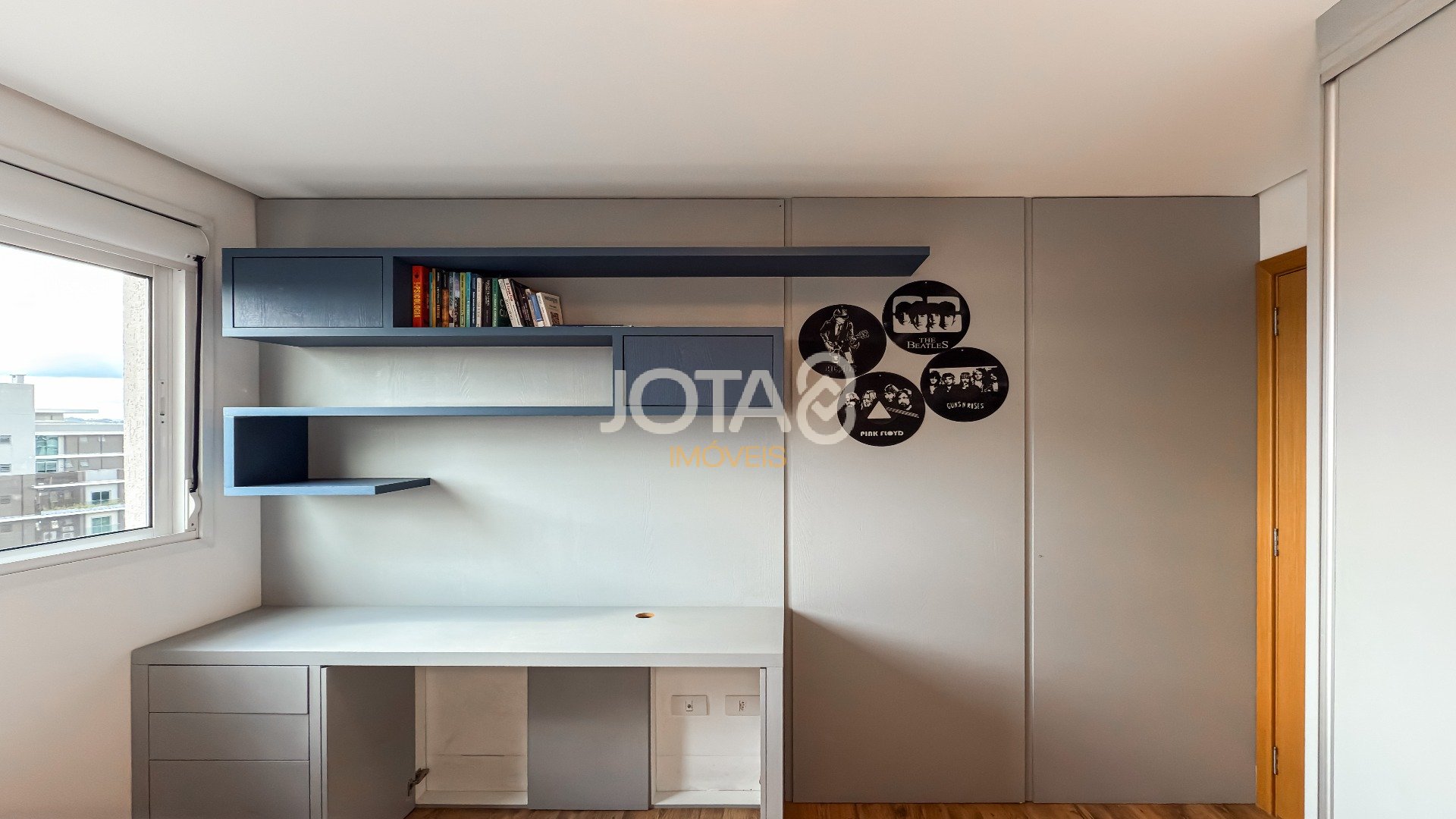 APARTAMENTO COM 3 QUARTOS NO ECOVILLE