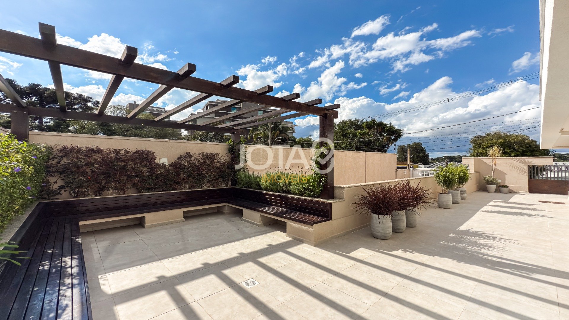 APARTAMENTO COM 3 QUARTOS NO ECOVILLE