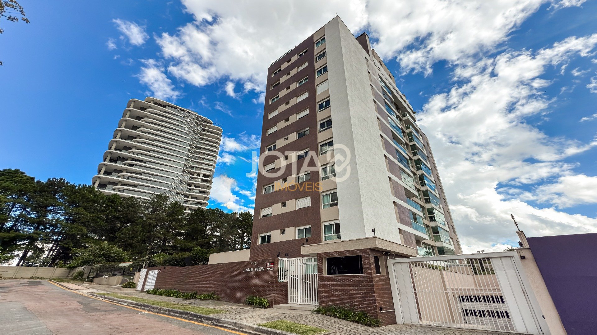 APARTAMENTO COM 3 QUARTOS NO ECOVILLE