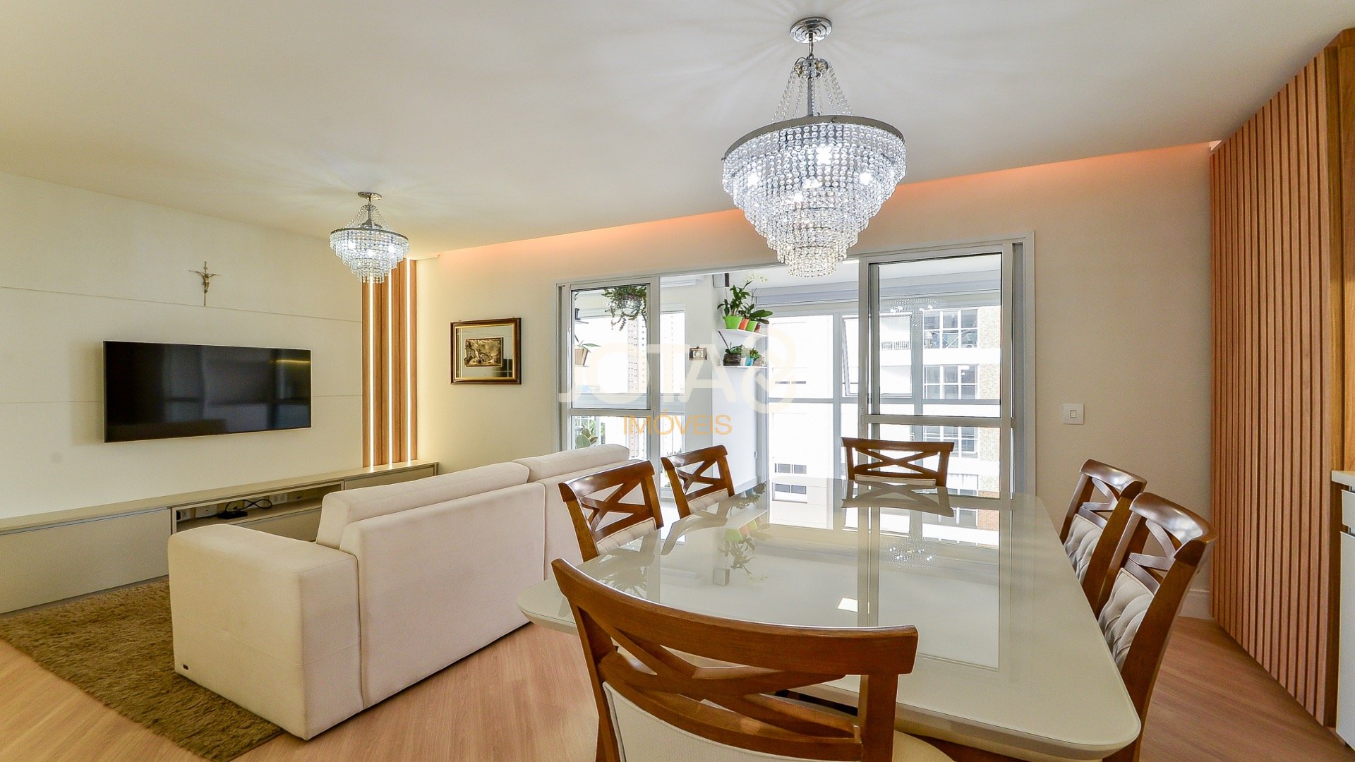 LINDO APARTAMENTO NO ECOVILLE EM CONDOMÍNIO CLUBE