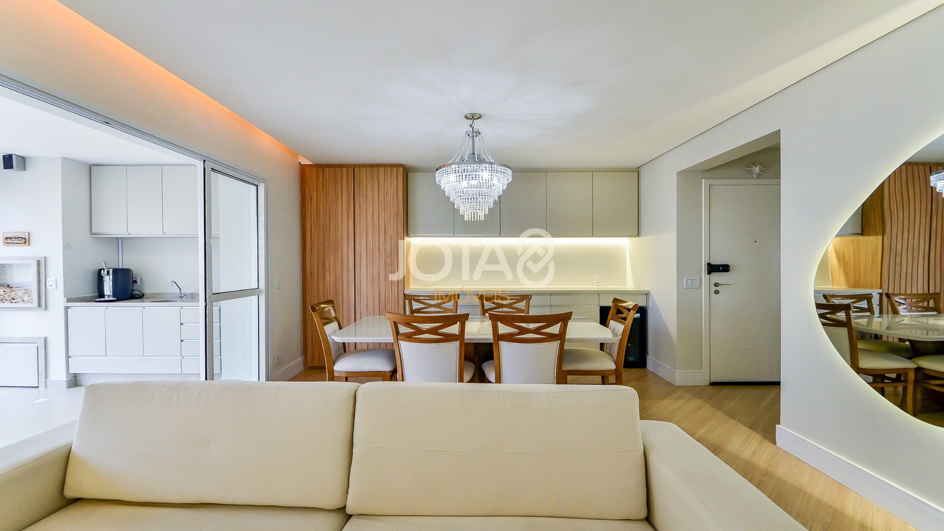 LINDO APARTAMENTO NO ECOVILLE EM CONDOMÍNIO CLUBE