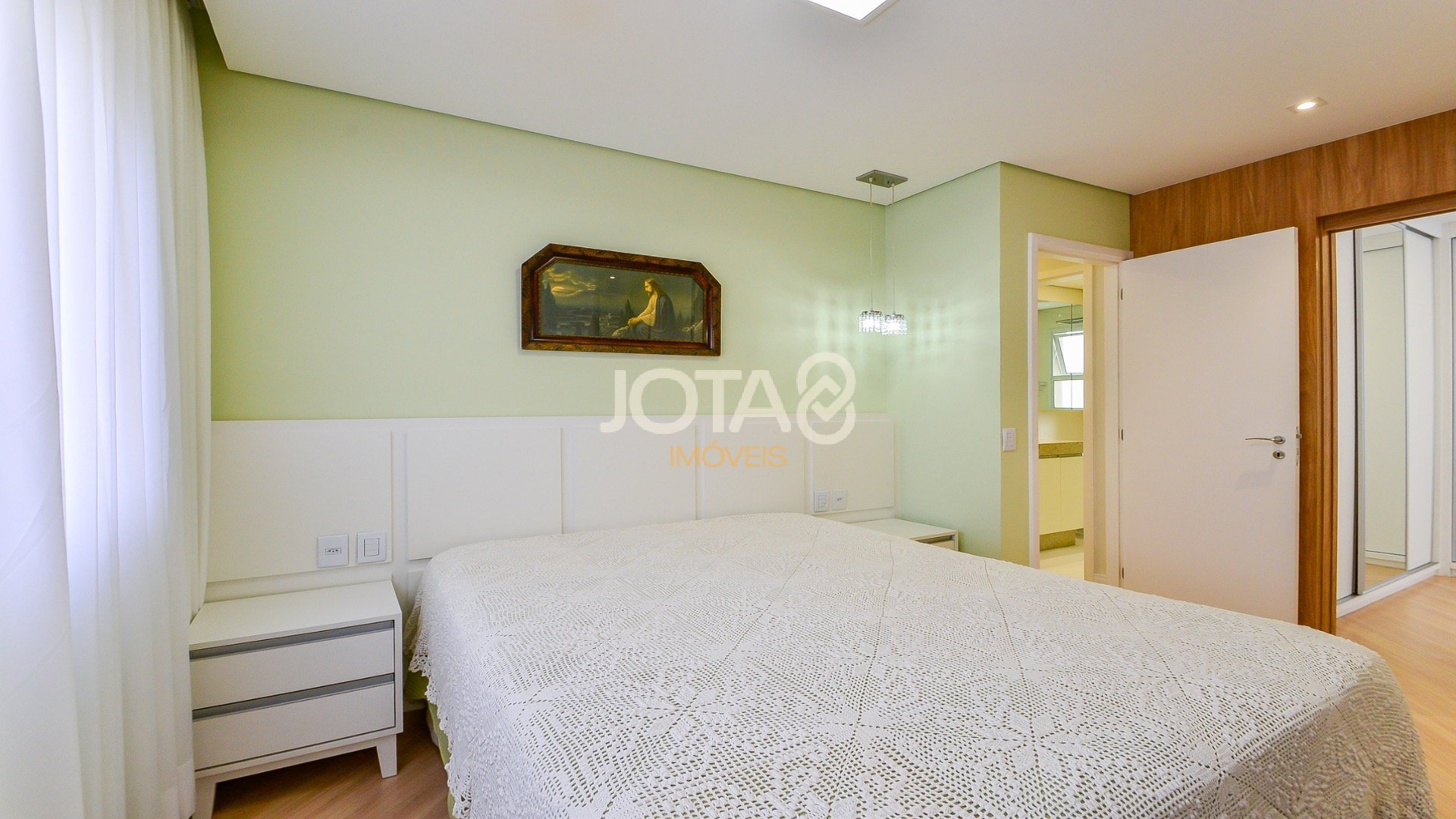 LINDO APARTAMENTO NO ECOVILLE EM CONDOMÍNIO CLUBE
