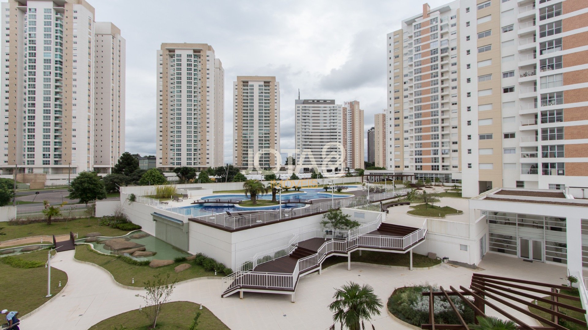 LINDO APARTAMENTO NO ECOVILLE EM CONDOMÍNIO CLUBE