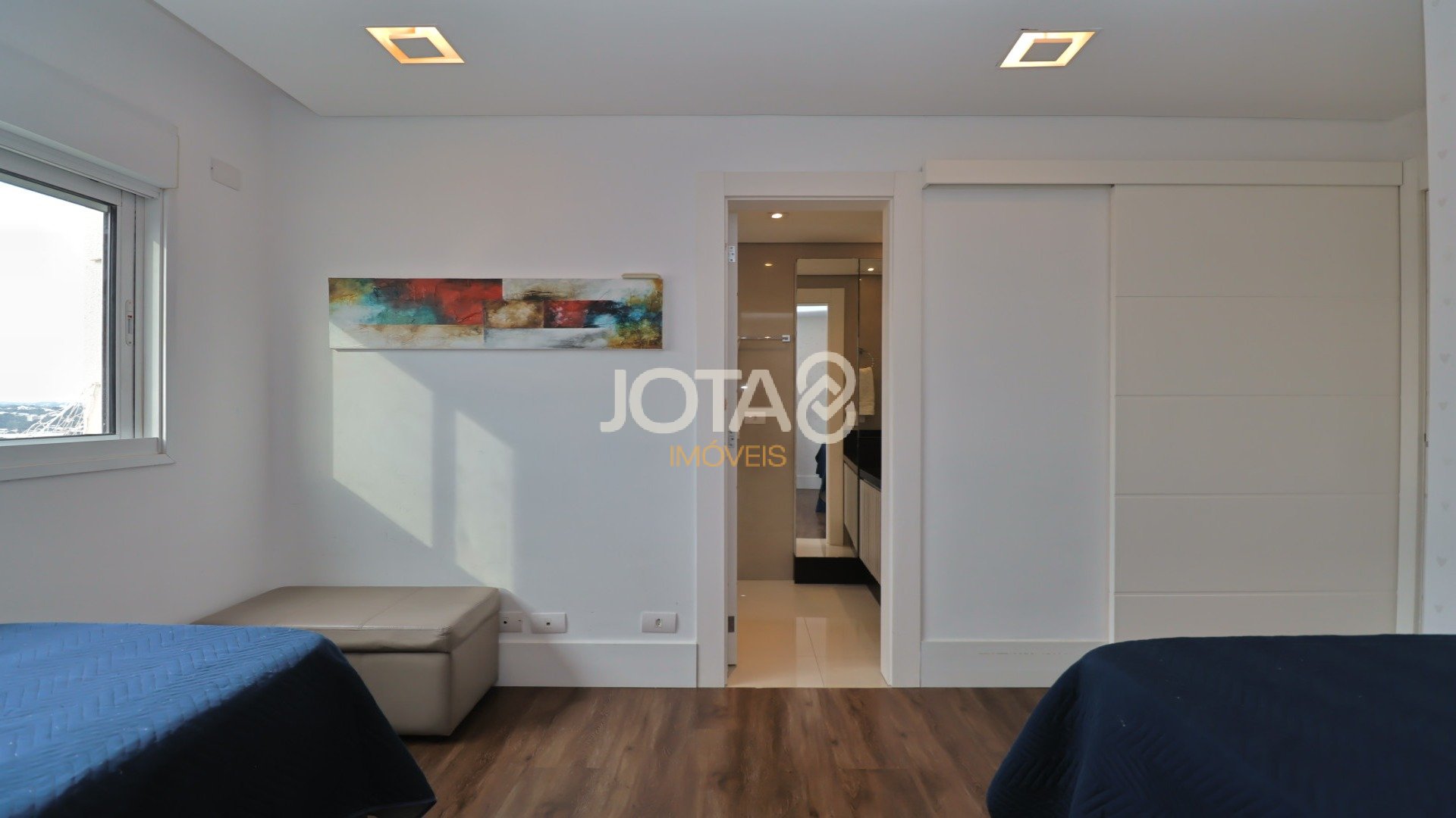 MARAVILHO APARTAMENTO COM 4 SUÍTES MOBILIADO NO ECOVILLE