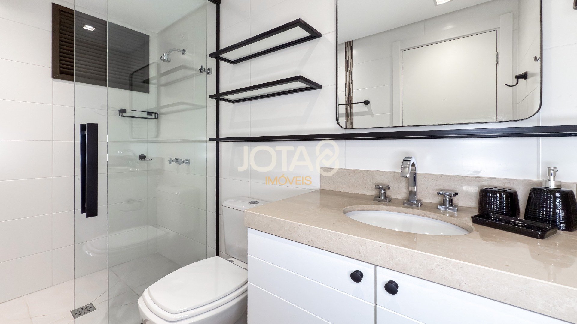 APARTAMENTO 02 QUARTOS E 02 VAGAS NO MERCÊS