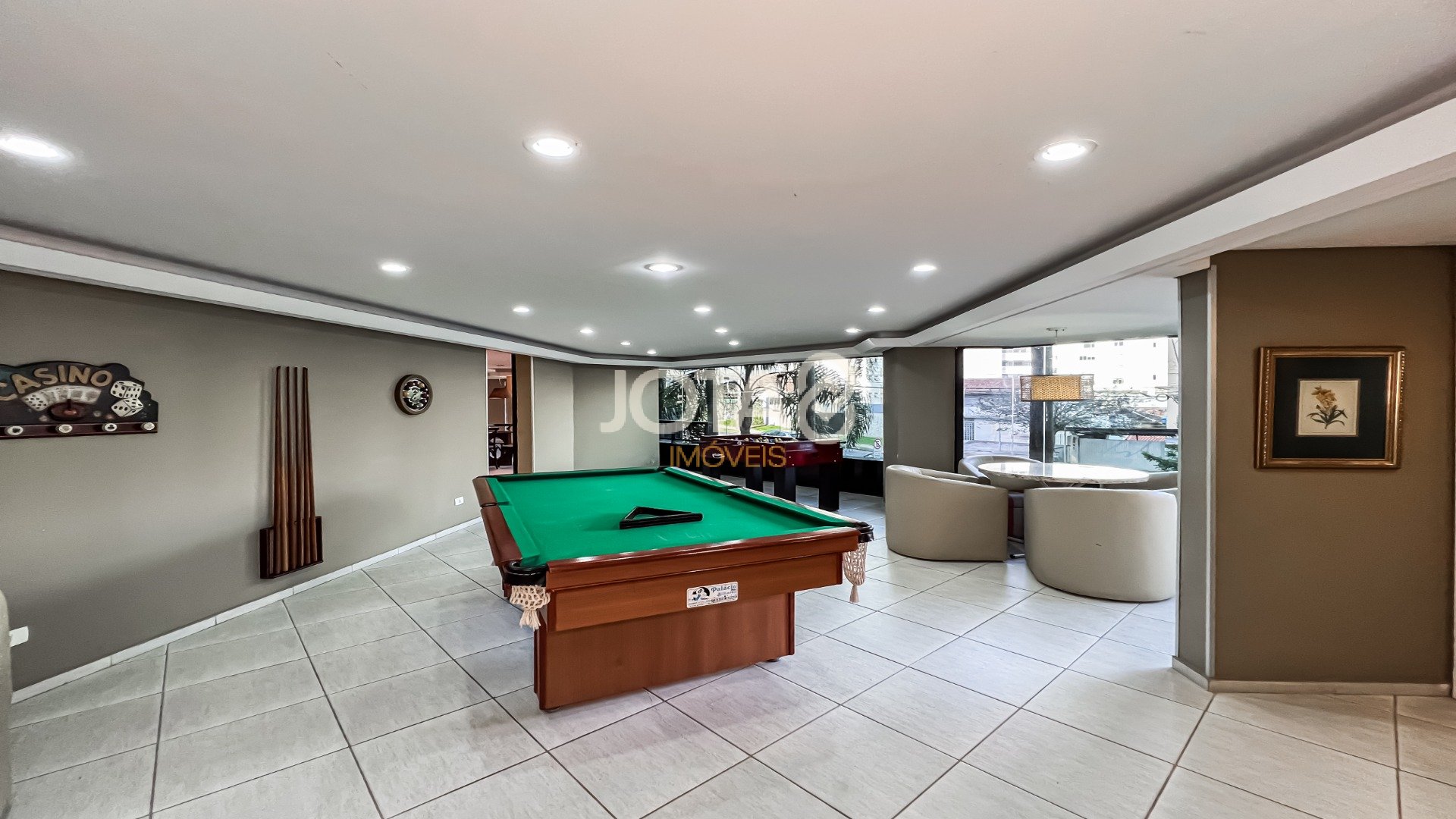 BIGORRILHO: 170M² DE CONFORTO E LOCALIZAÇÃO PRIVILEGIADA!