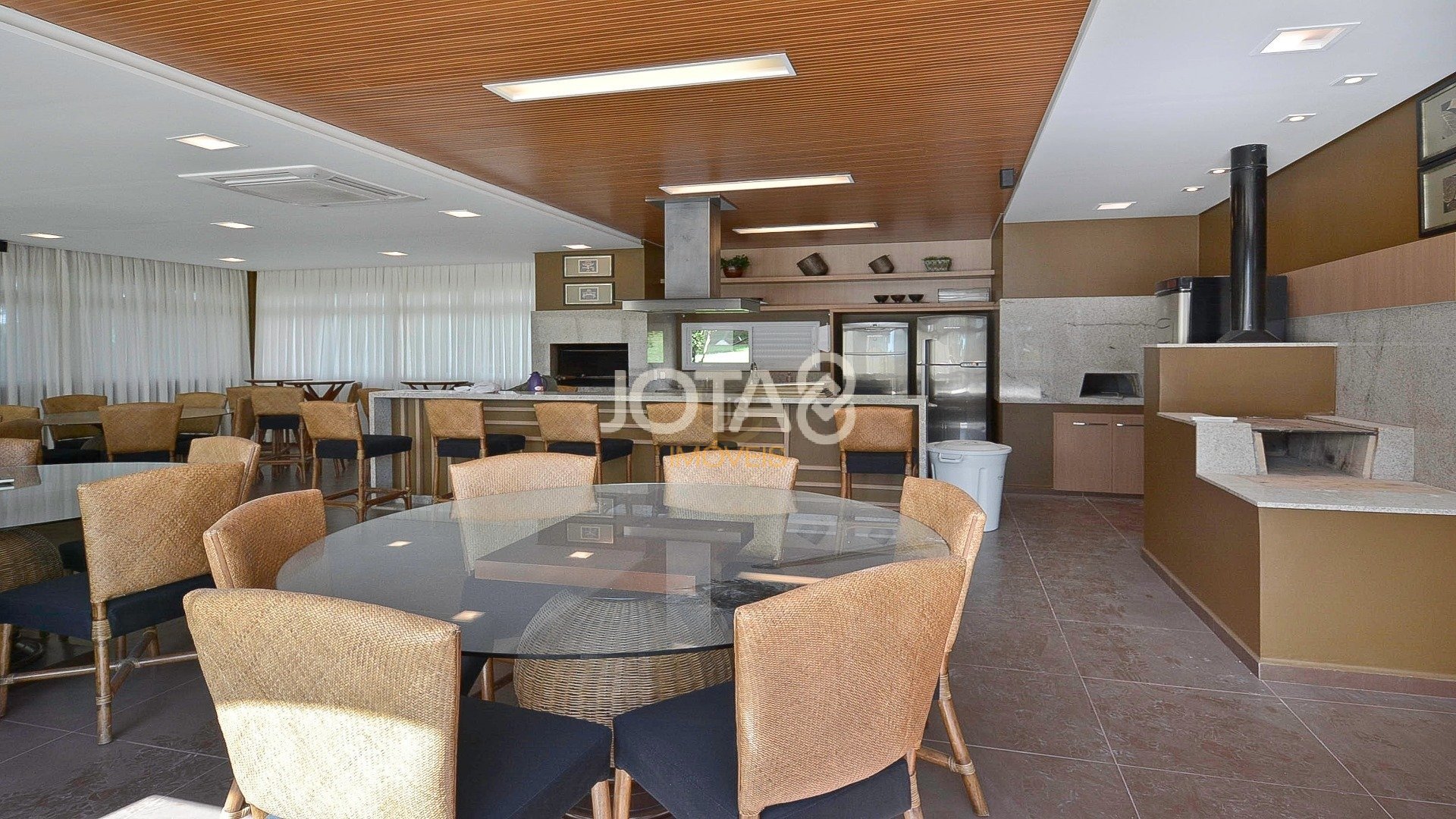 MARAVILHO APARTAMENTO COM 4 SUÍTES MOBILIADO NO ECOVILLE