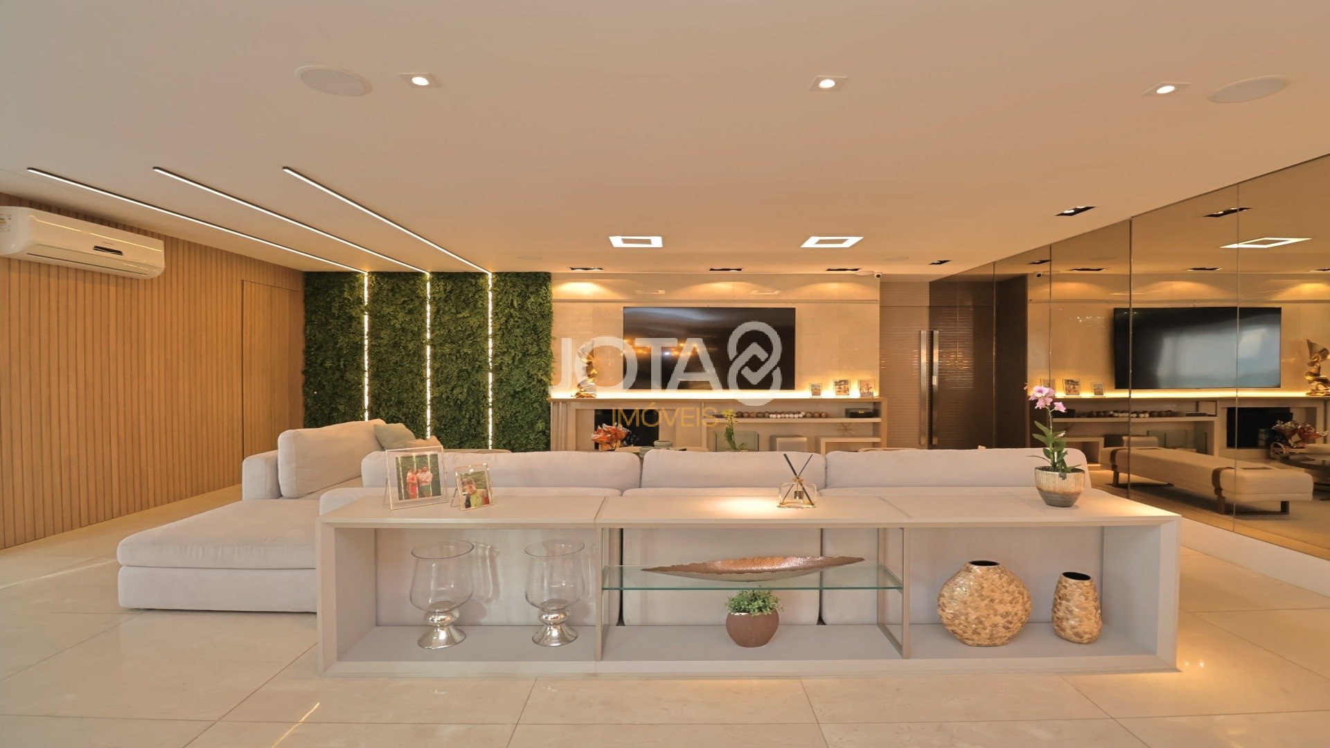 MARAVILHO APARTAMENTO COM 4 SUÍTES MOBILIADO NO ECOVILLE