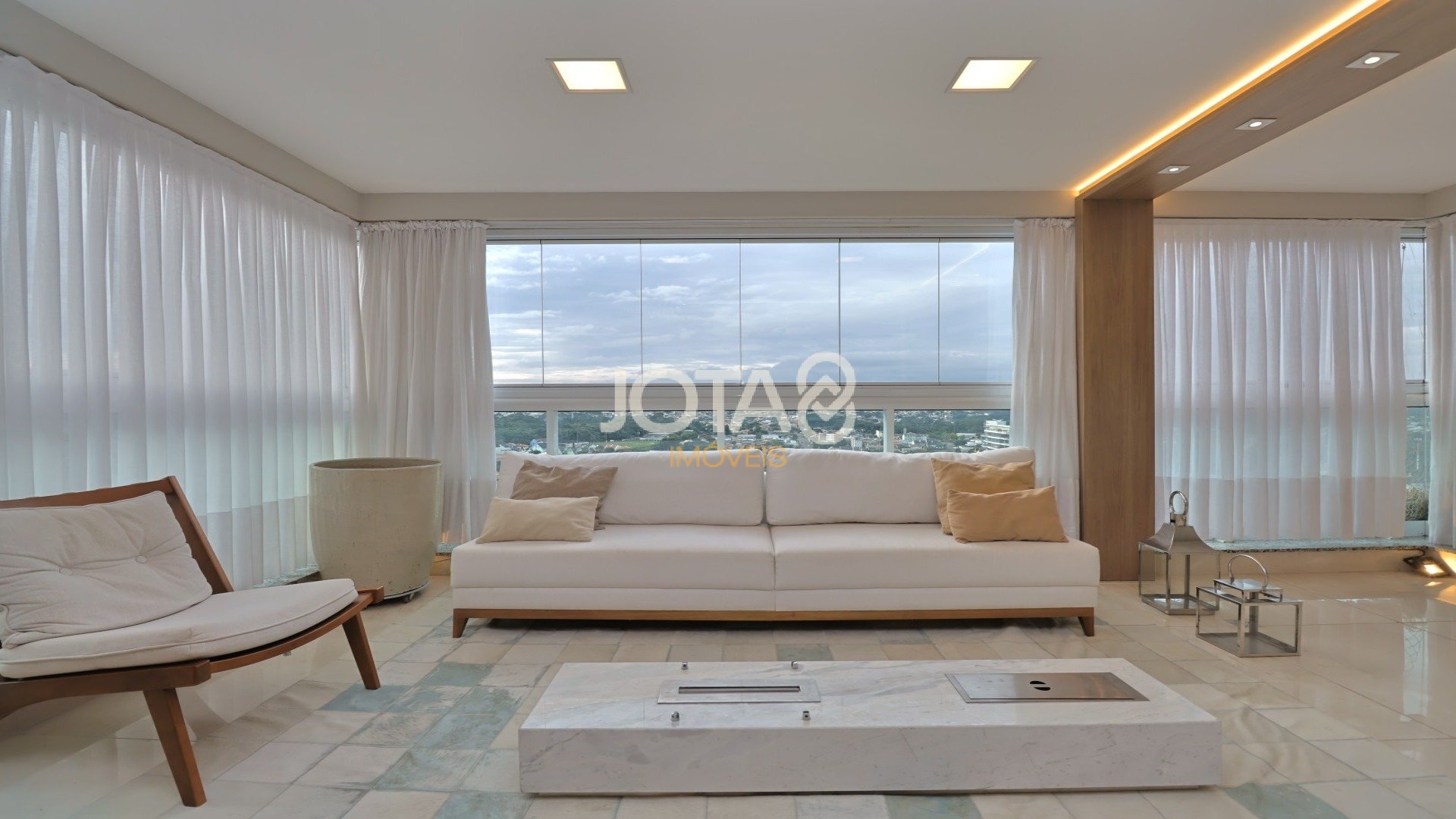 MARAVILHO APARTAMENTO COM 4 SUÍTES MOBILIADO NO ECOVILLE