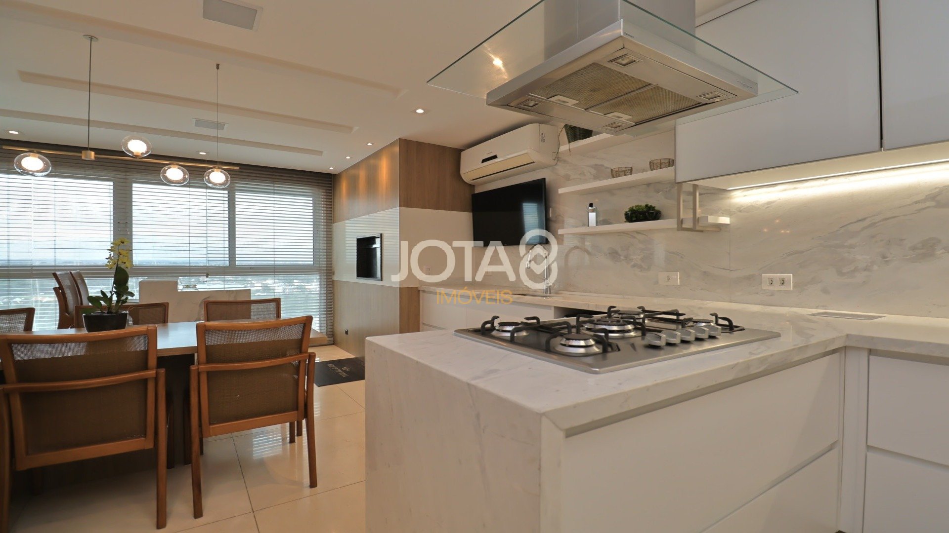 MARAVILHO APARTAMENTO COM 4 SUÍTES MOBILIADO NO ECOVILLE