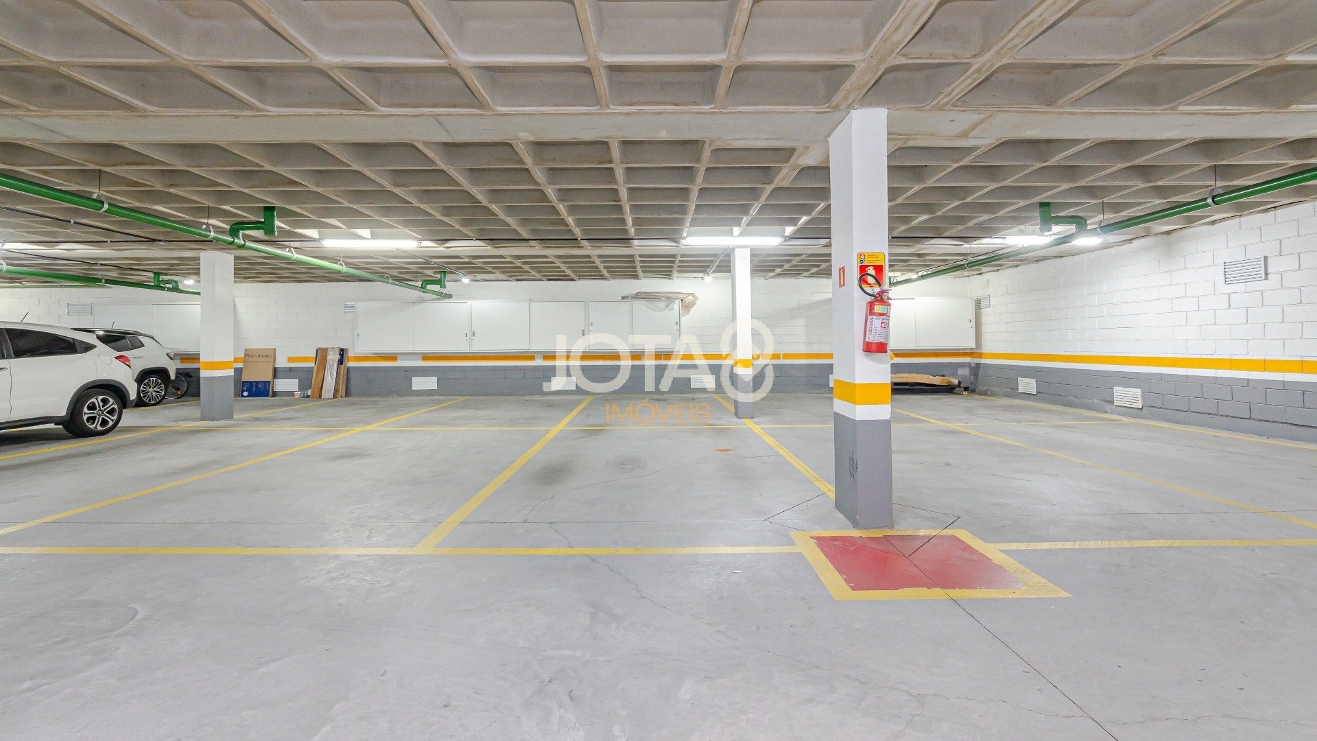 APARTAMENTO COM 3 SUÍTES E 4 VAGAS NO ECOVILLE