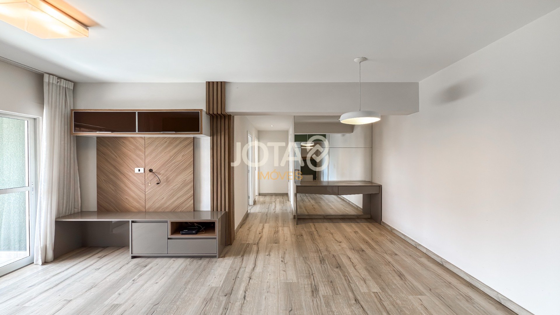 APARTAMENTO  NO BATEL EM CONDOMINIO CLUBE !