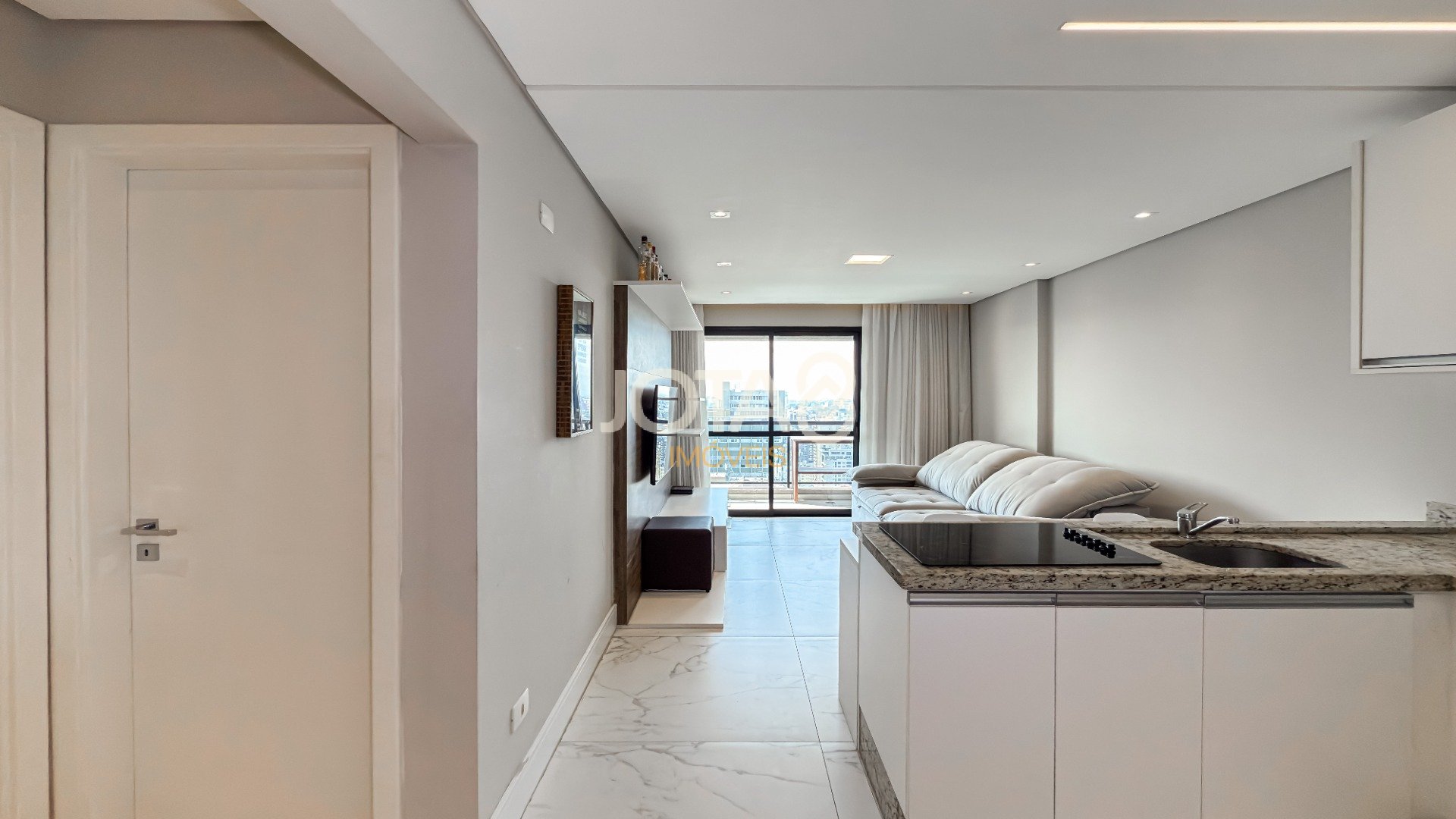 APARTAMENTO EM CONDOMINIO CLUB NO BIGORRILHO
