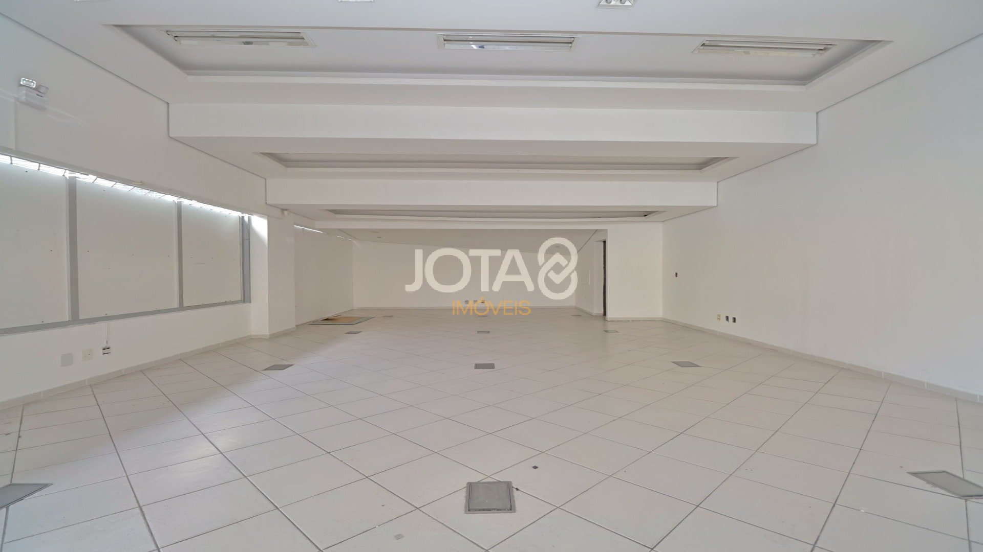 LOJA COMERCIAL PARA LOCAÇÃO NO CENTRO DE CURITIBA