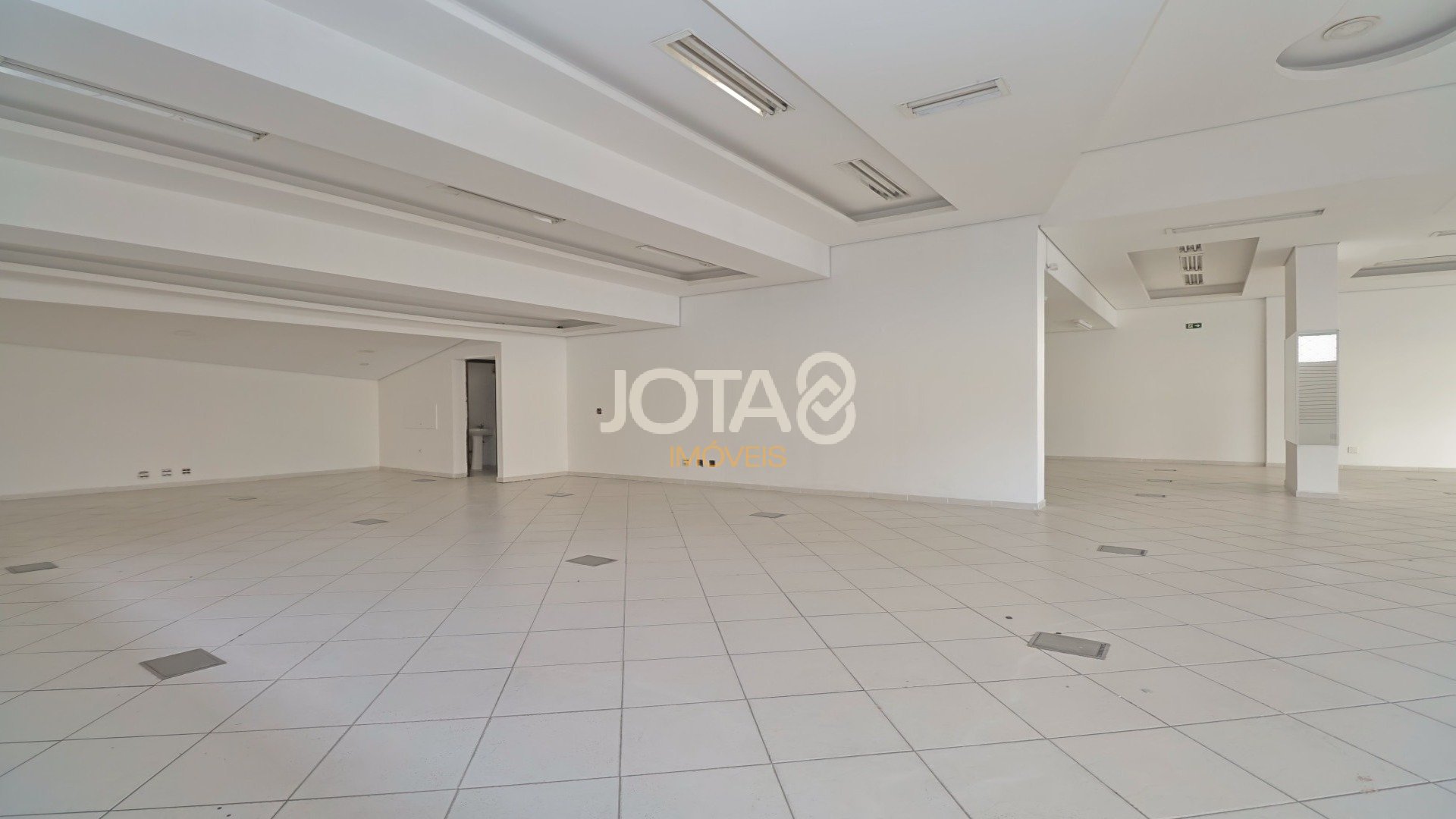 LOJA COMERCIAL PARA LOCAÇÃO NO CENTRO DE CURITIBA