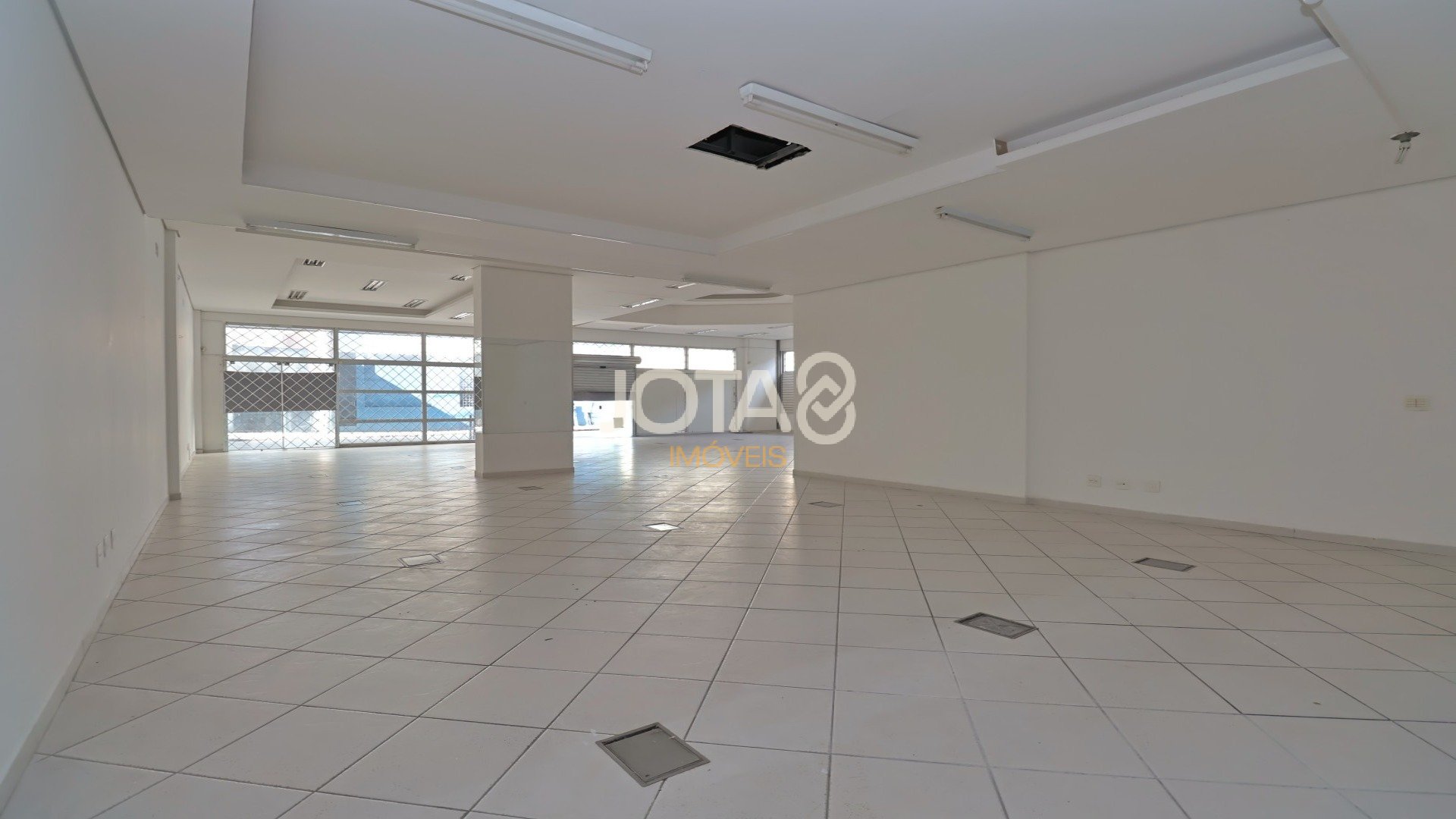 LOJA COMERCIAL PARA LOCAÇÃO NO CENTRO DE CURITIBA