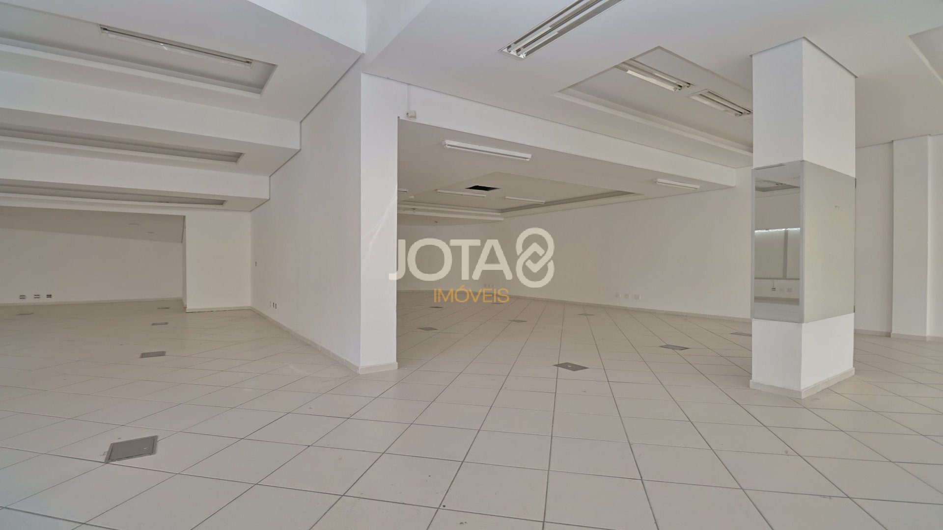 LOJA COMERCIAL PARA LOCAÇÃO NO CENTRO DE CURITIBA