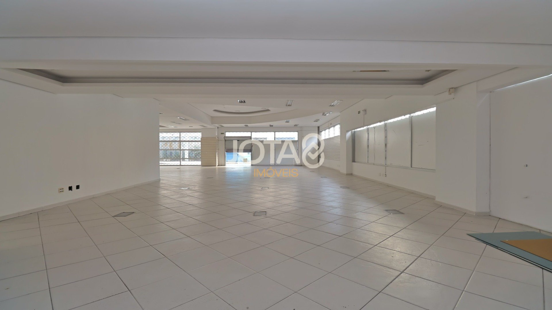 LOJA COMERCIAL PARA LOCAÇÃO NO CENTRO DE CURITIBA