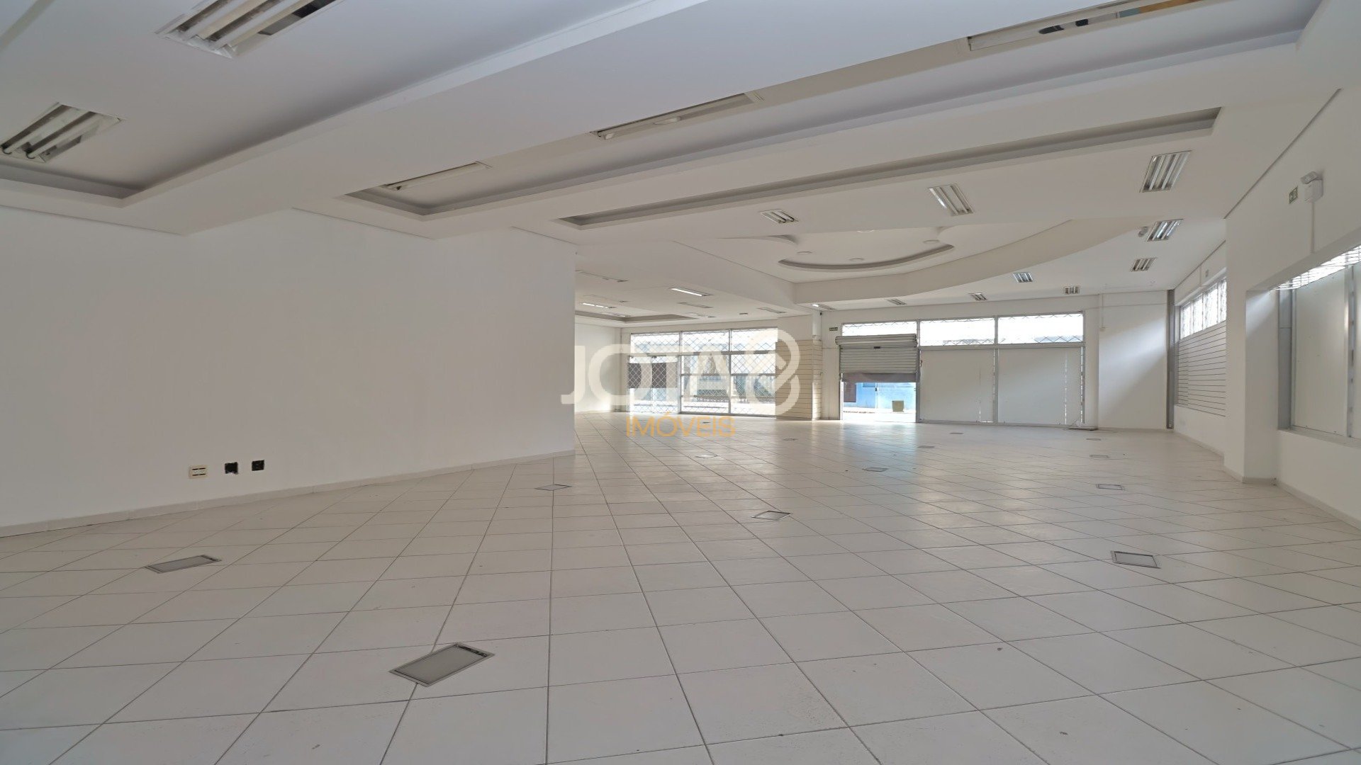 LOJA COMERCIAL PARA LOCAÇÃO NO CENTRO DE CURITIBA