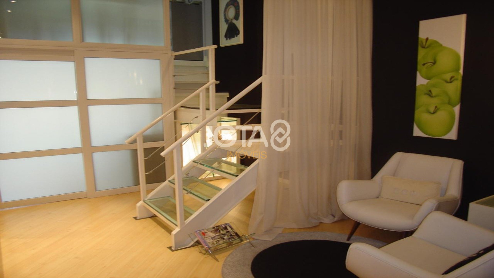 SALA COMERCIAL MOBILIADA NA PADRE ANCHIETA