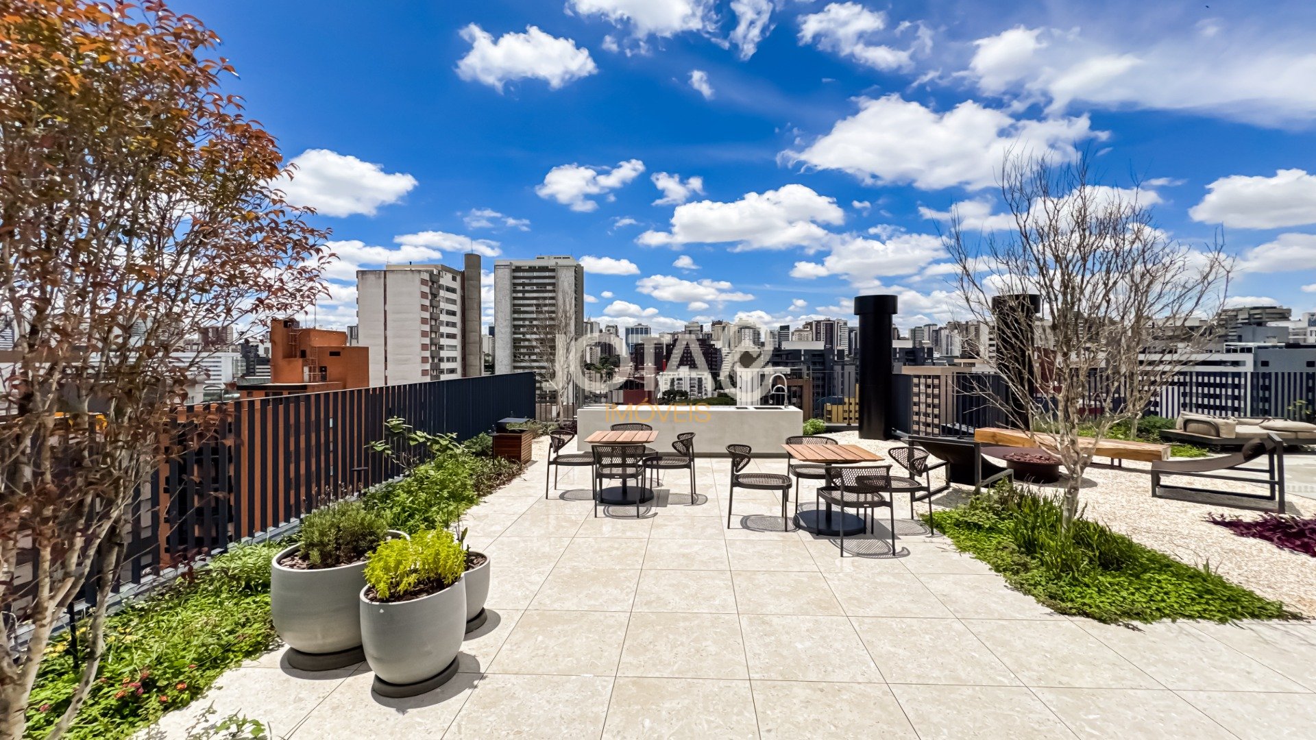 APARTAMENTO NOVO NO BATEL COM 2 QUARTOS