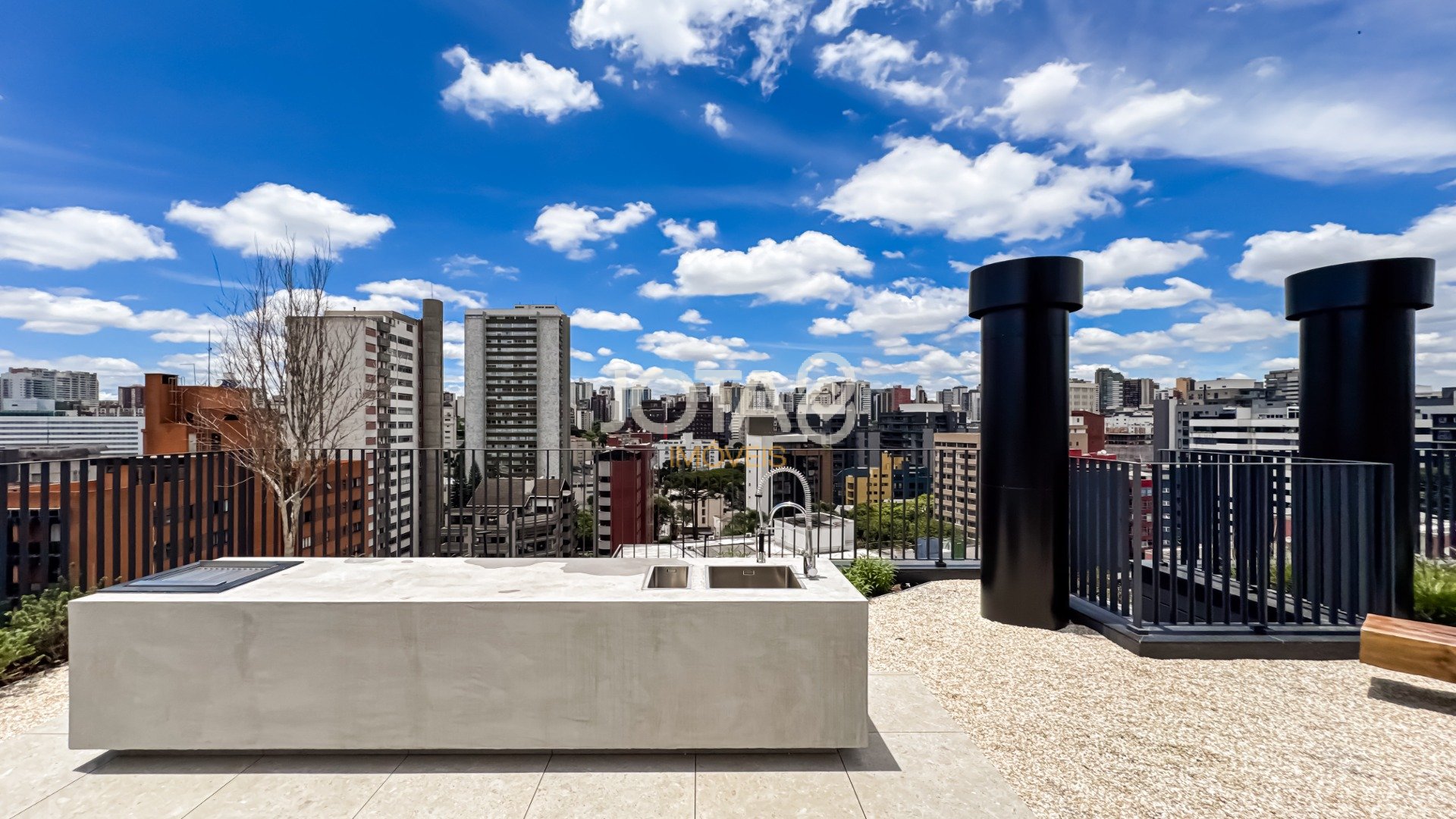 APARTAMENTO NOVO NO BATEL COM 2 QUARTOS