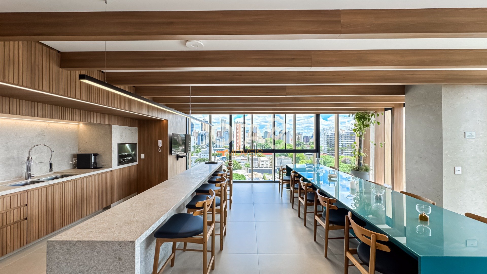 APARTAMENTO NOVO NO BATEL COM 2 QUARTOS