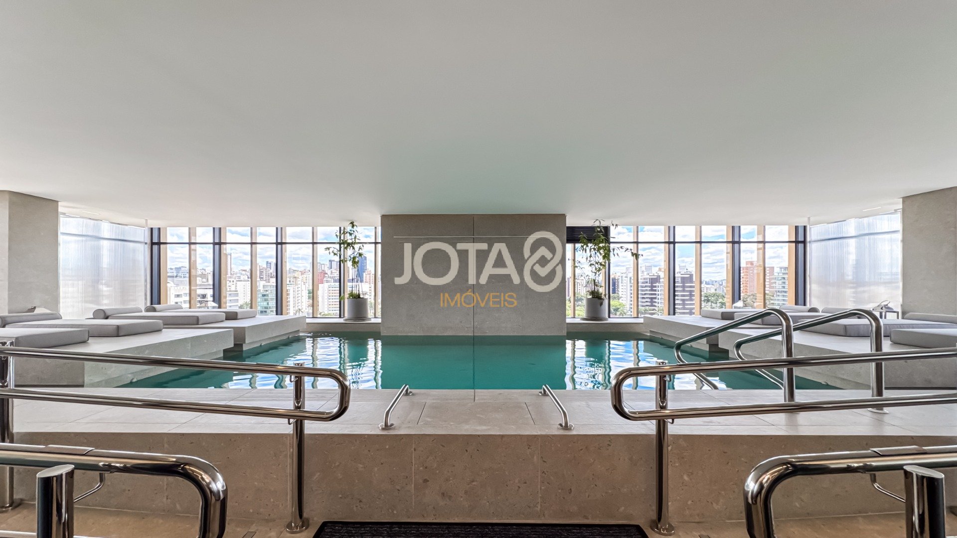 APARTAMENTO NOVO NO BATEL COM 2 QUARTOS