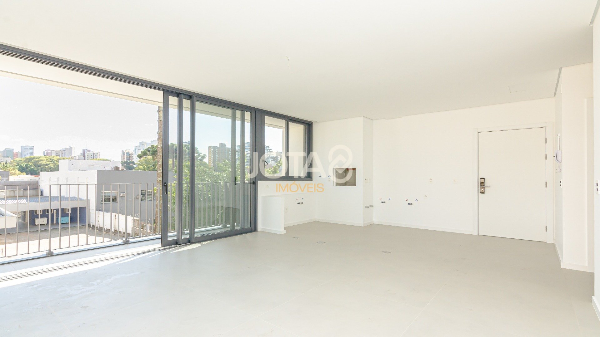 APARTAMENTO NOVO NO BATEL COM 2 QUARTOS