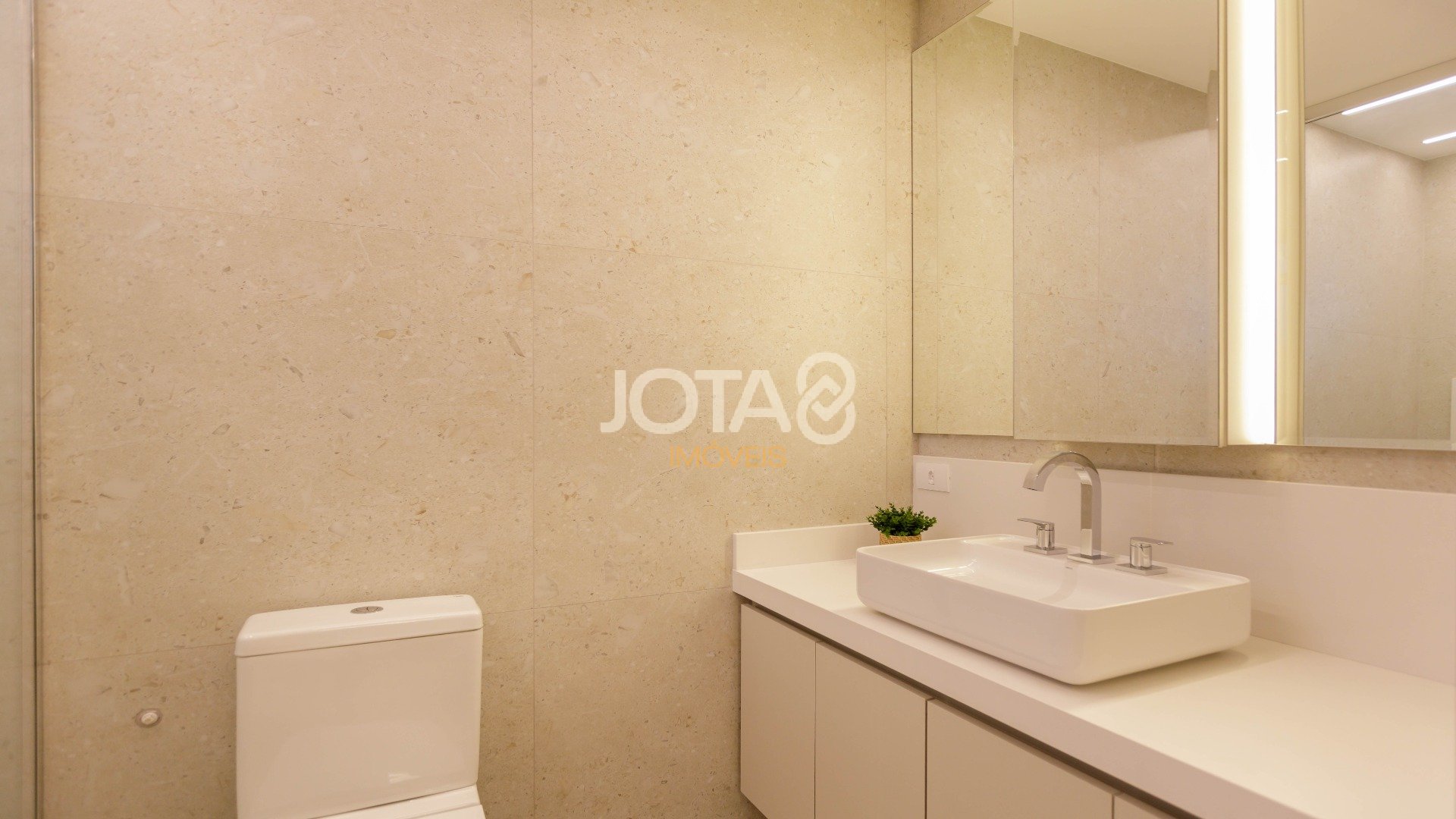 SOFISTICADO APARTAMENTO COM 3 SUÍTES NO CONDOMÍNIO CLUBE THE ISLAND