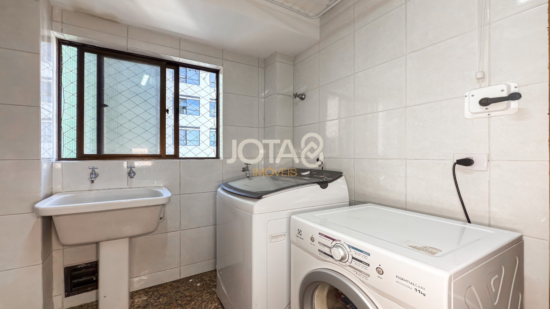 APARTAMENTO 4 QUARTOS FACE NORTE NO BIGORILHO!