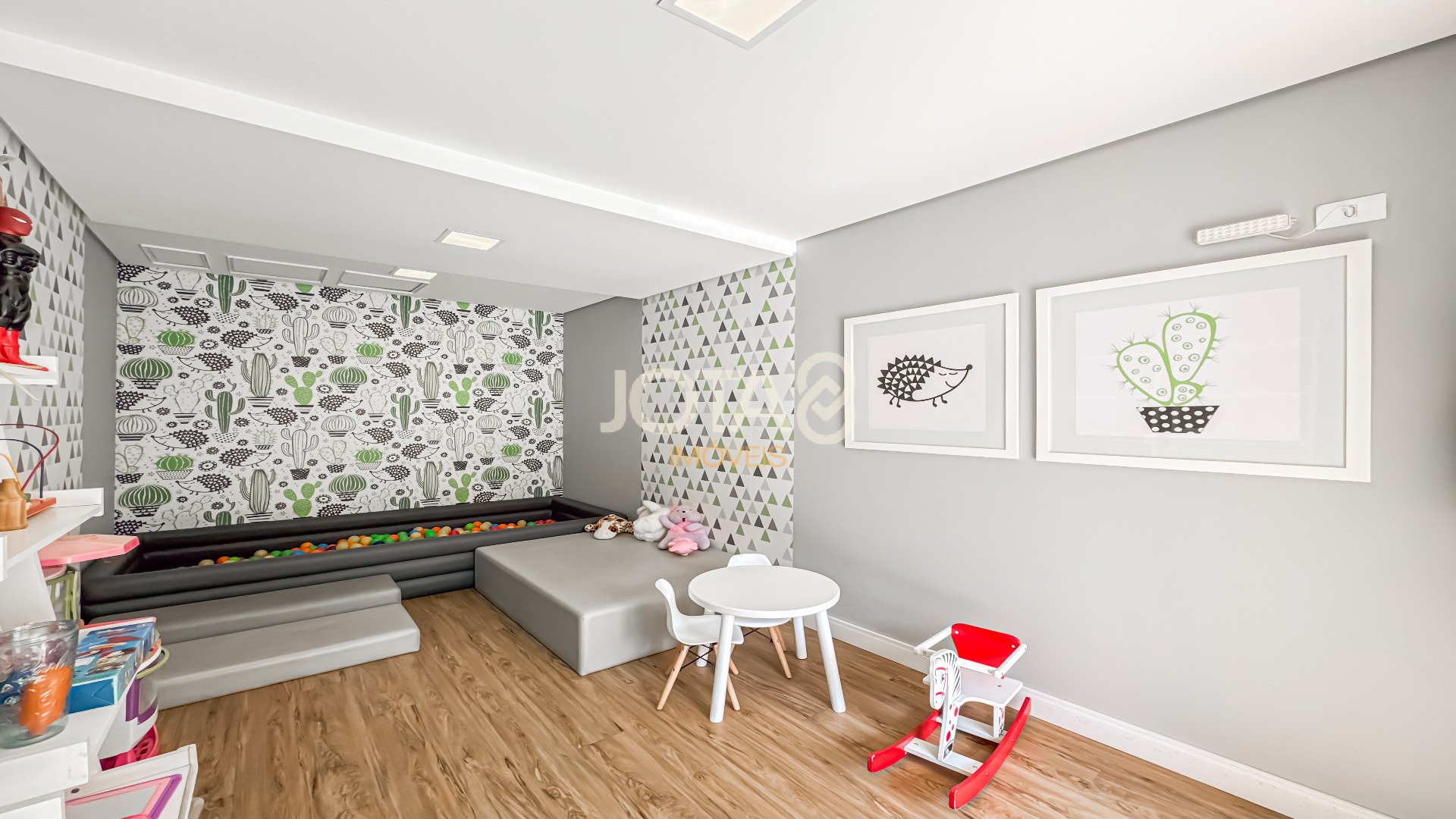 APARTAMENTO COM  3 QUARTOS NO ECOVILLE EM CONDOMINIO CLUBE