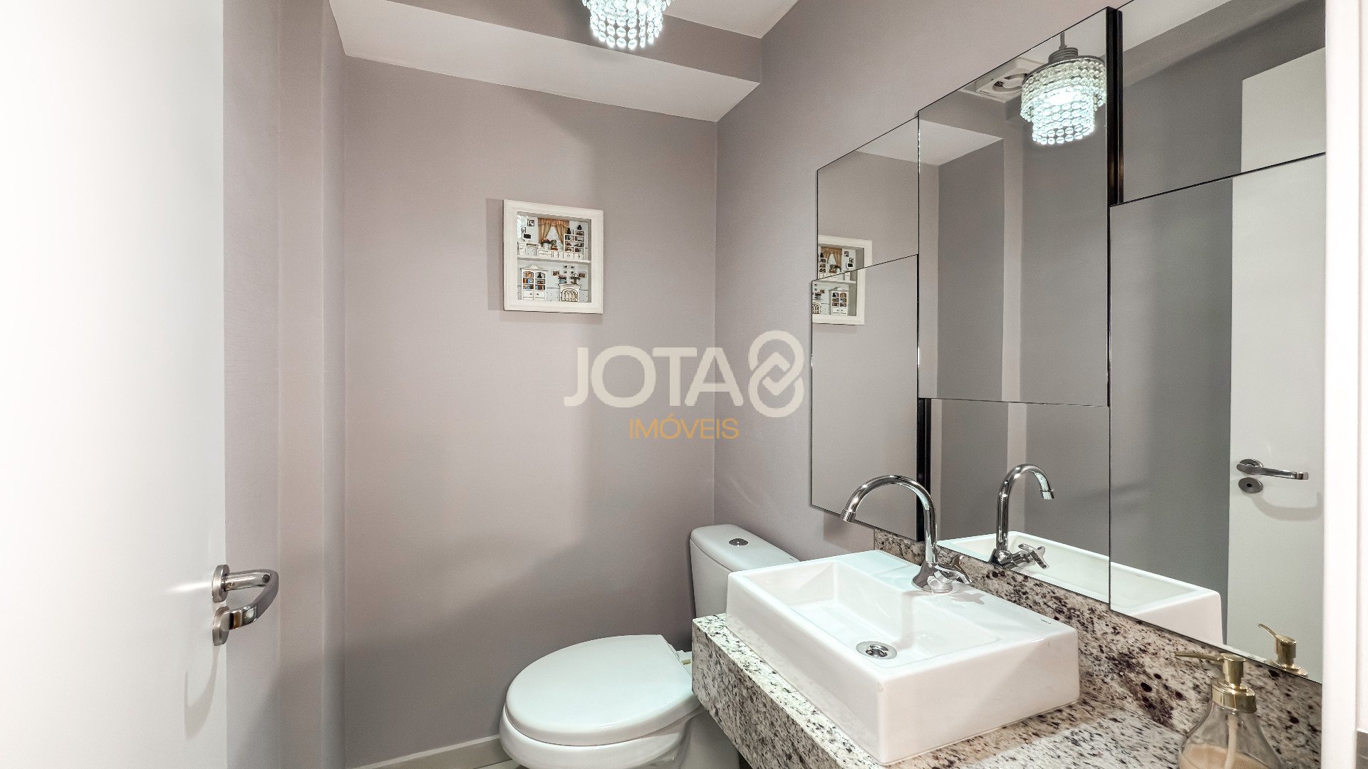 APARTAMENTO COM  3 QUARTOS NO ECOVILLE EM CONDOMINIO CLUBE