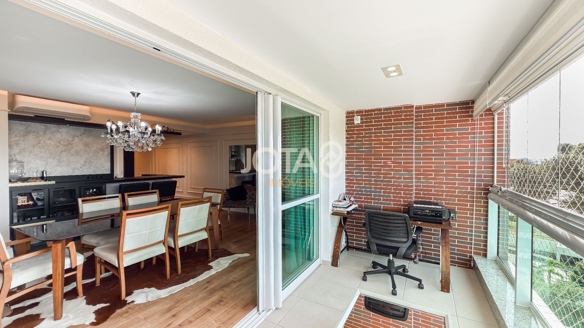 APARTAMENTO COM  3 QUARTOS NO ECOVILLE EM CONDOMINIO CLUBE