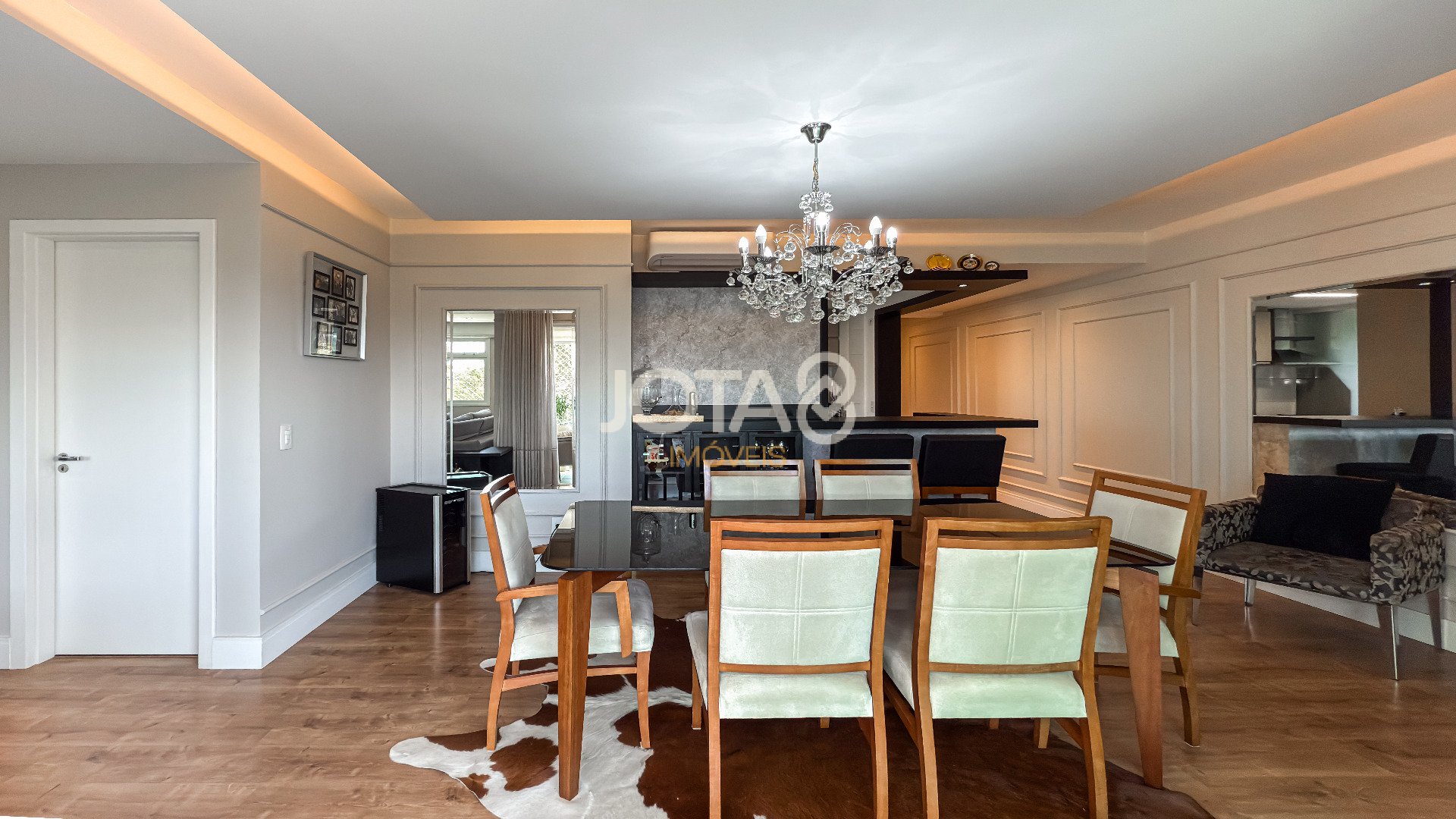 APARTAMENTO COM  3 QUARTOS NO ECOVILLE EM CONDOMINIO CLUBE