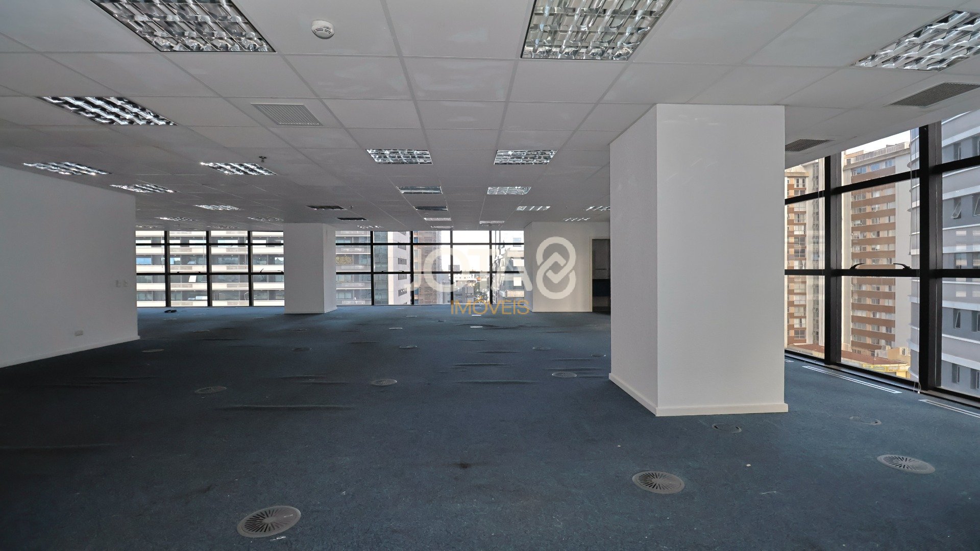 LAJE COMERCIAL DE 351,2M² NA AV JOÃO GUALBERTO - JOTA8 IMÓVEIS