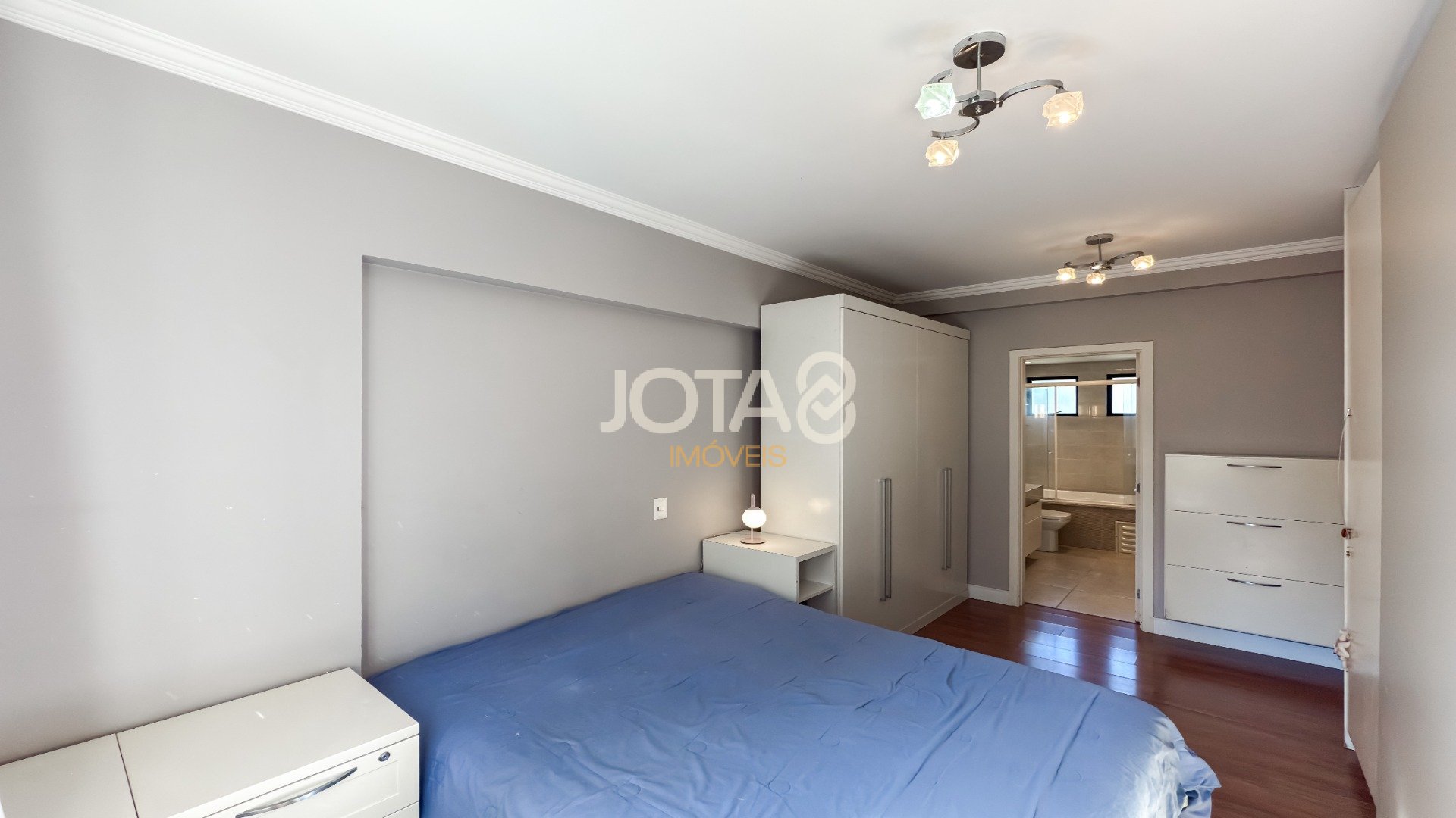 APARTAMENTO DE 4 QUARTOS NO ECOVILLE