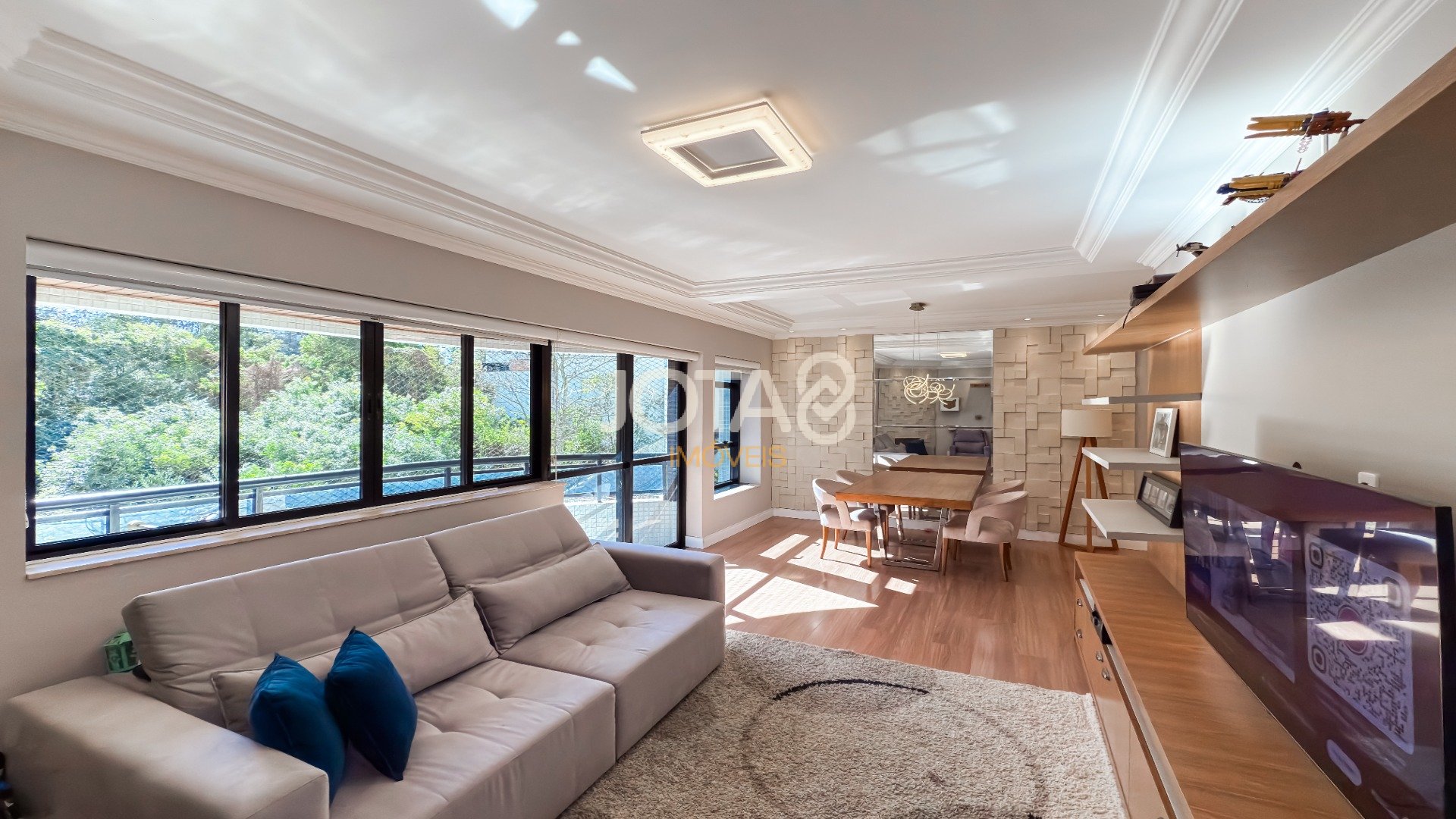 APARTAMENTO DE 4 QUARTOS NO ECOVILLE
